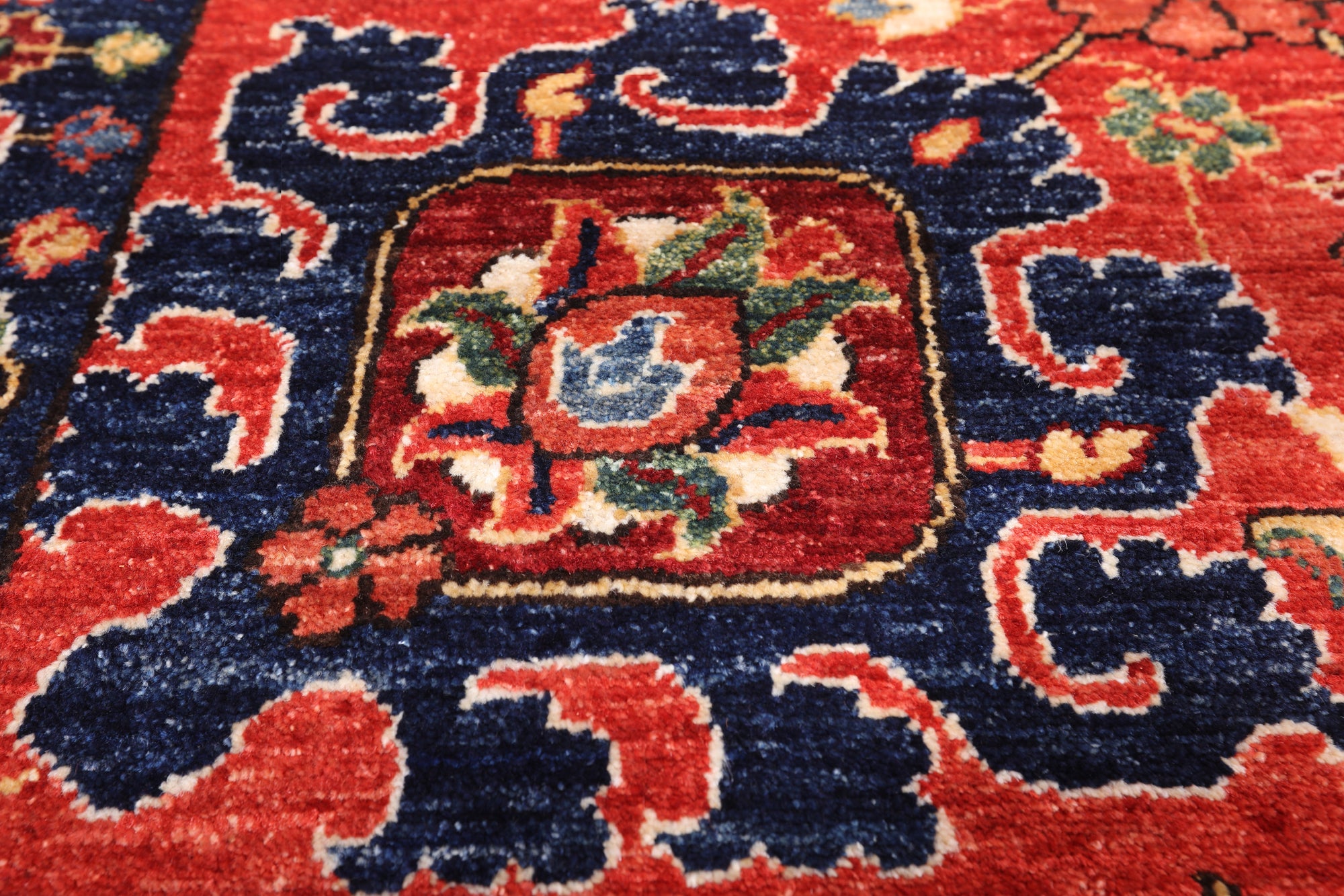 Red Persian Fine Serapi Handmade Wool Rug - 9' 2" X 11' 8"