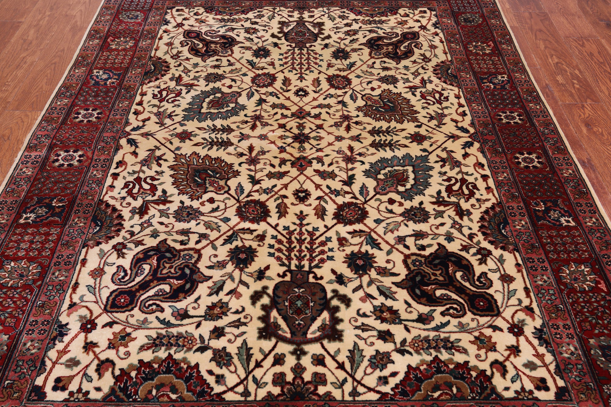 Beige Persian Fine Tabriz Handmade Wool Rug - 4' 11" X 6' 10"