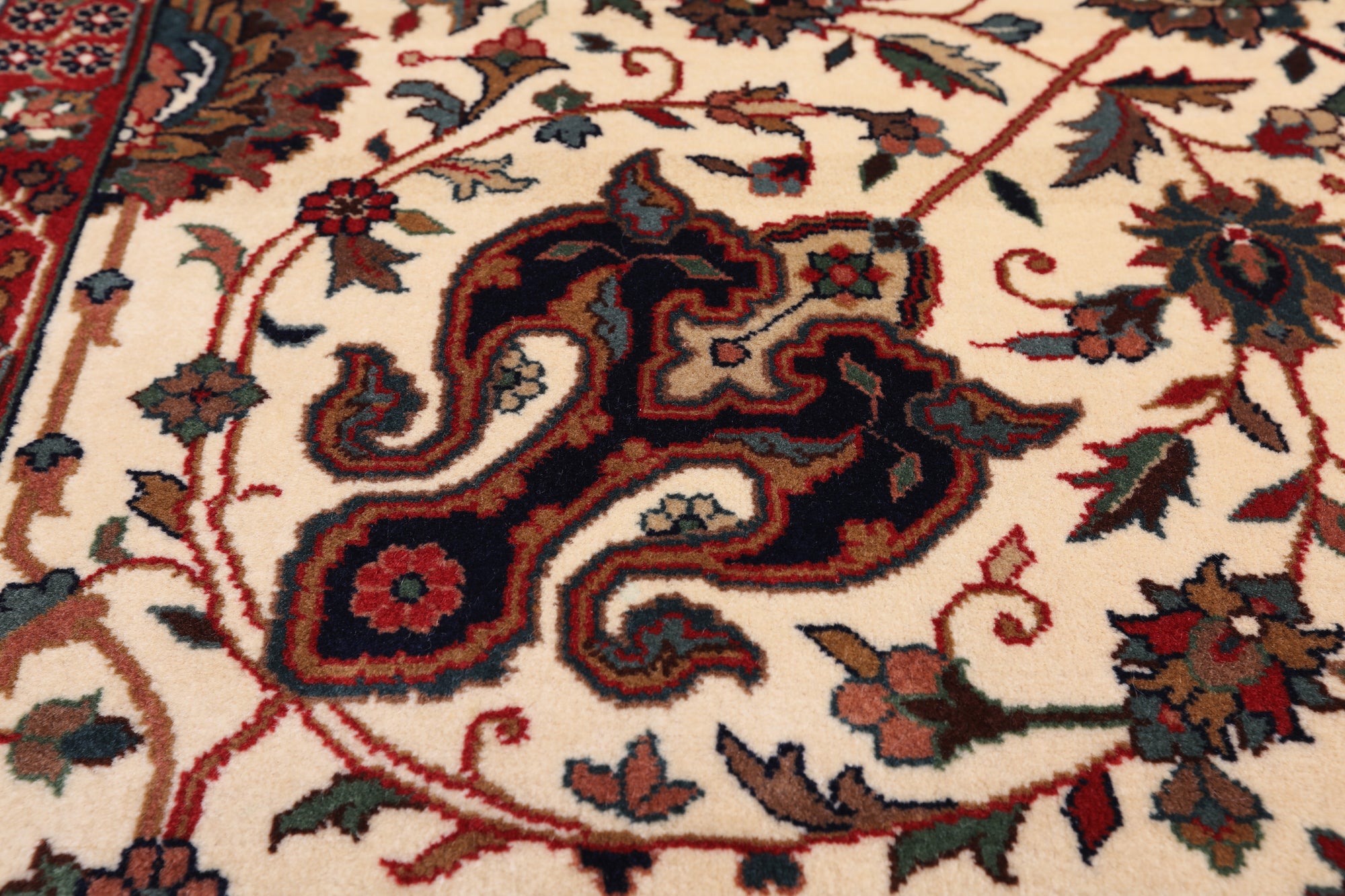 Beige Square Persian Fine Tabriz Handmade Wool Rug - 5' 0" X 5' 2"