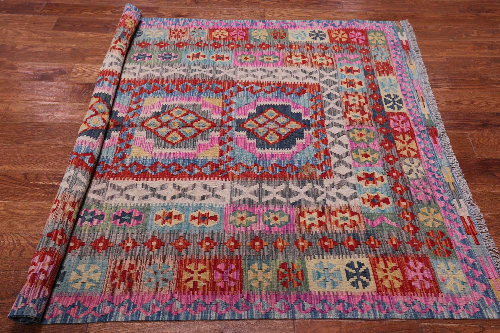 Reversible Kilim Flat Weave Wool On Wool Rug - 5' 3" X 6' 10"