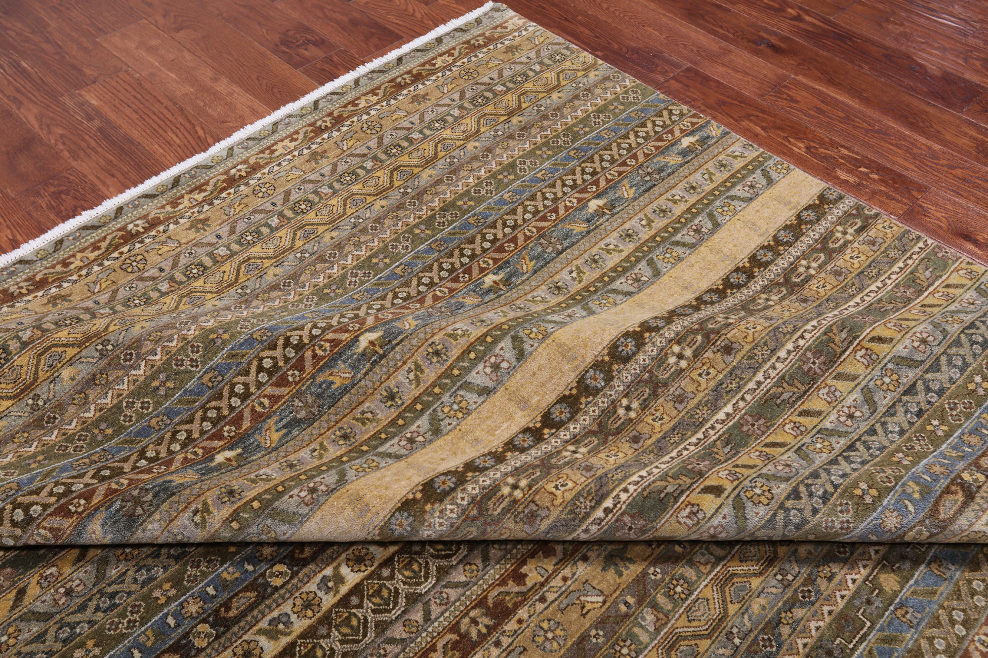 Shall Persian Gabbeh Hand Knotted Wool Rug - 8' 10" X 11' 10"