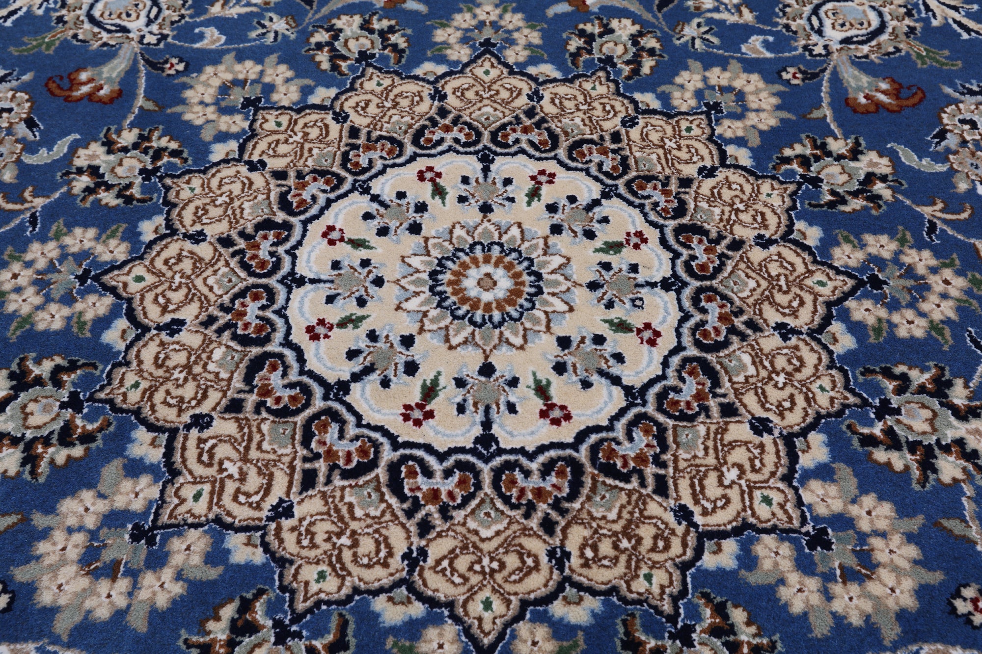 Persian Nain Handmade Wool & Silk Rug - 5' 10" X 9' 0"