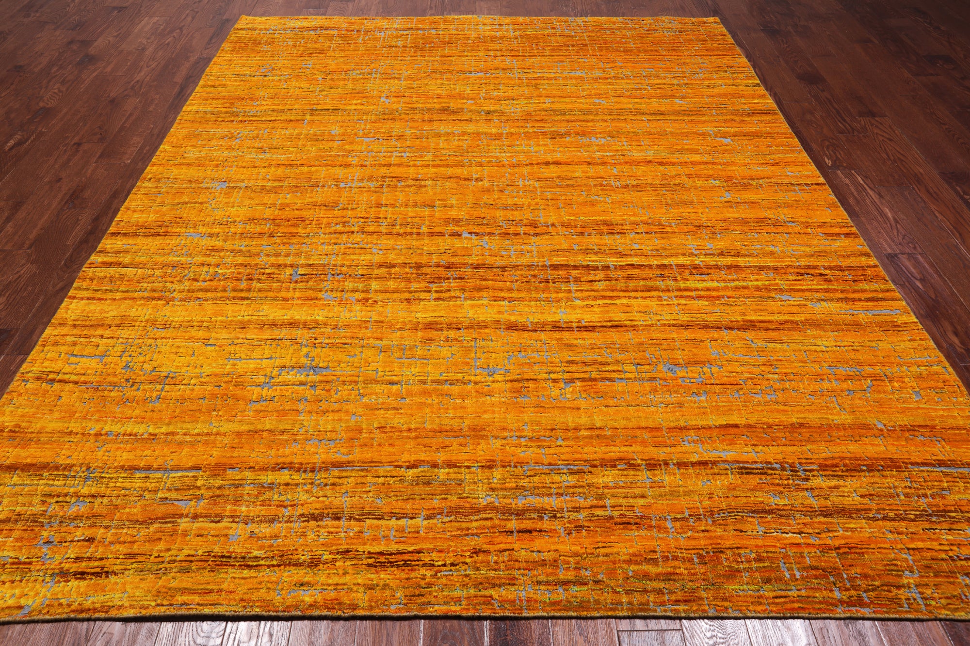 Gold Modern Embossed Hand Knotted 100% Silk Rug - 7' 11" X 9' 10"