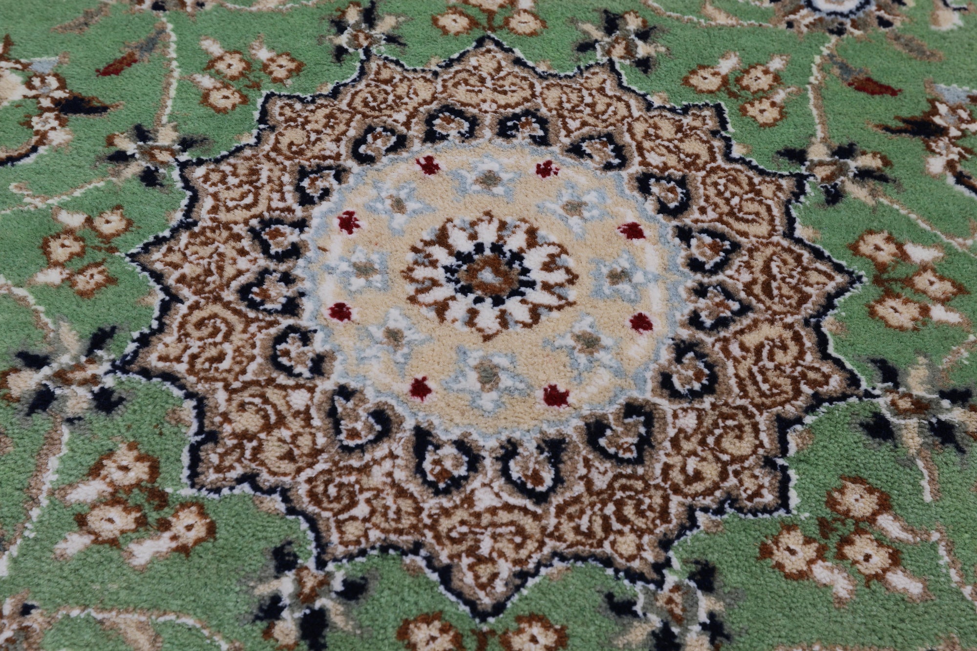 Green Persian Nain Handmade Wool & Silk Rug - 2' 8" X 20' 3"
