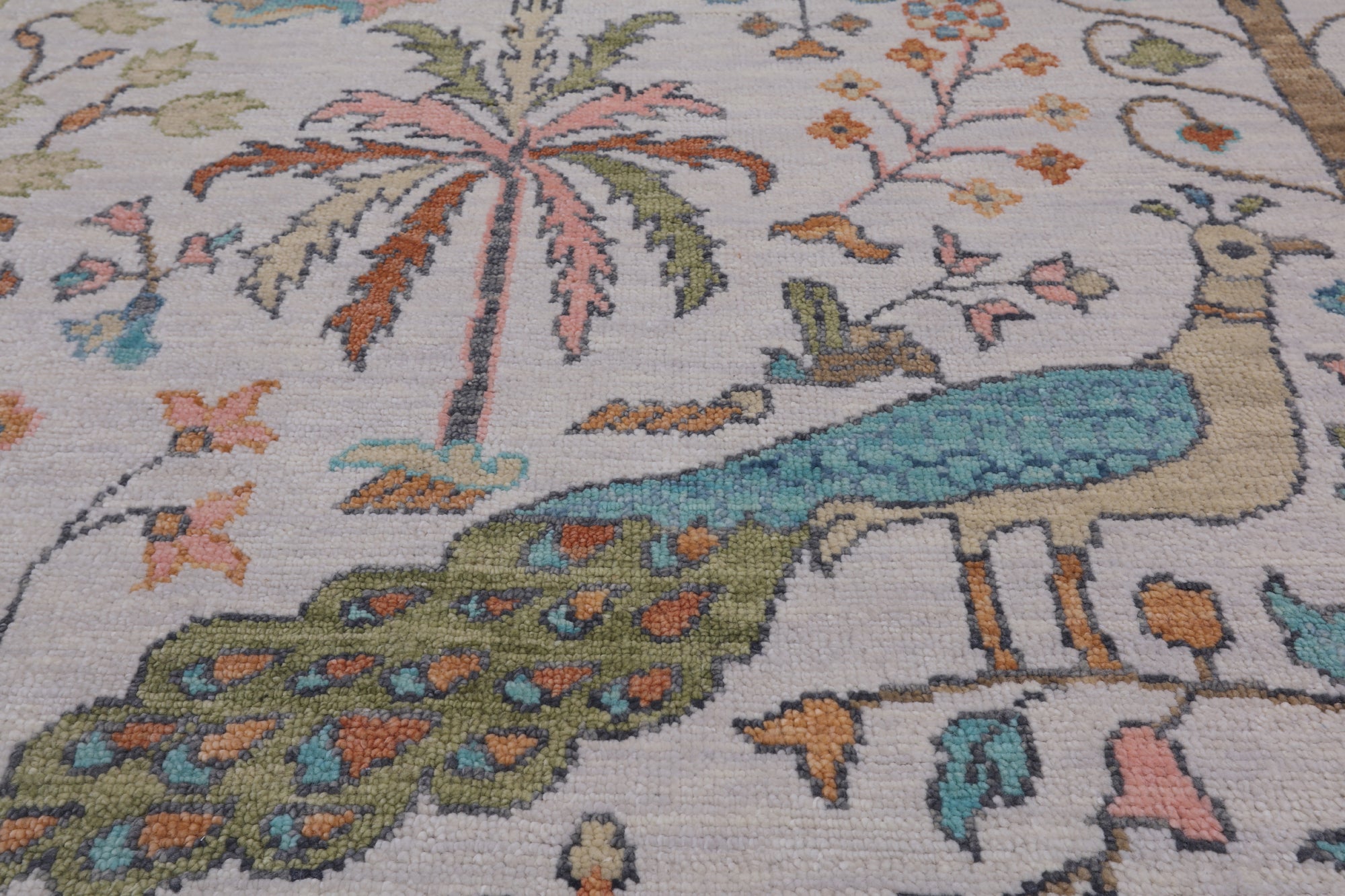 Ivory Tree Of Life Persian Hand Knotted Wool Rug - 10' 1" X 13' 9"