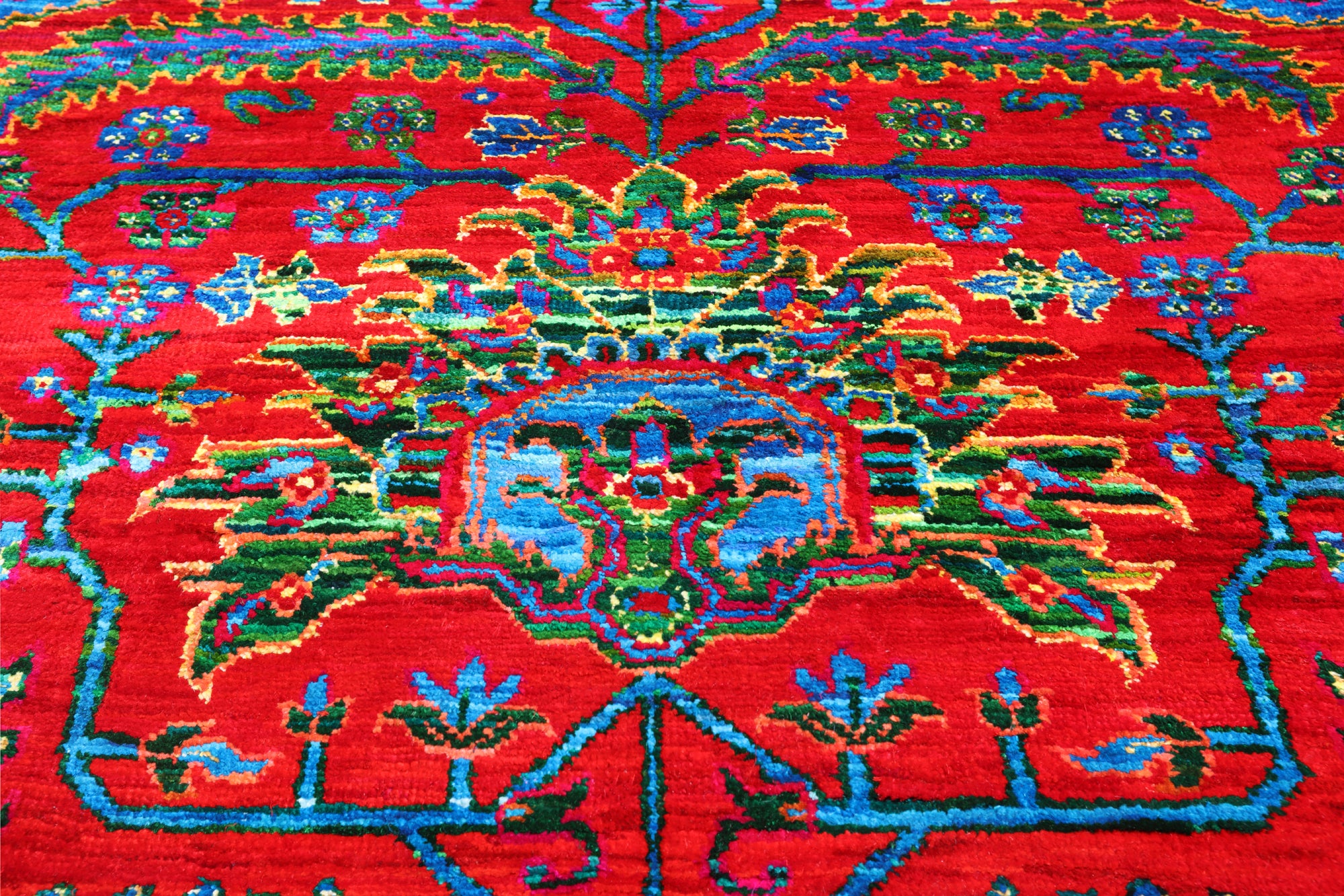 Red Persian Heriz Serapi Hand Knotted Silk Rug - 8' 0" X 9' 10"