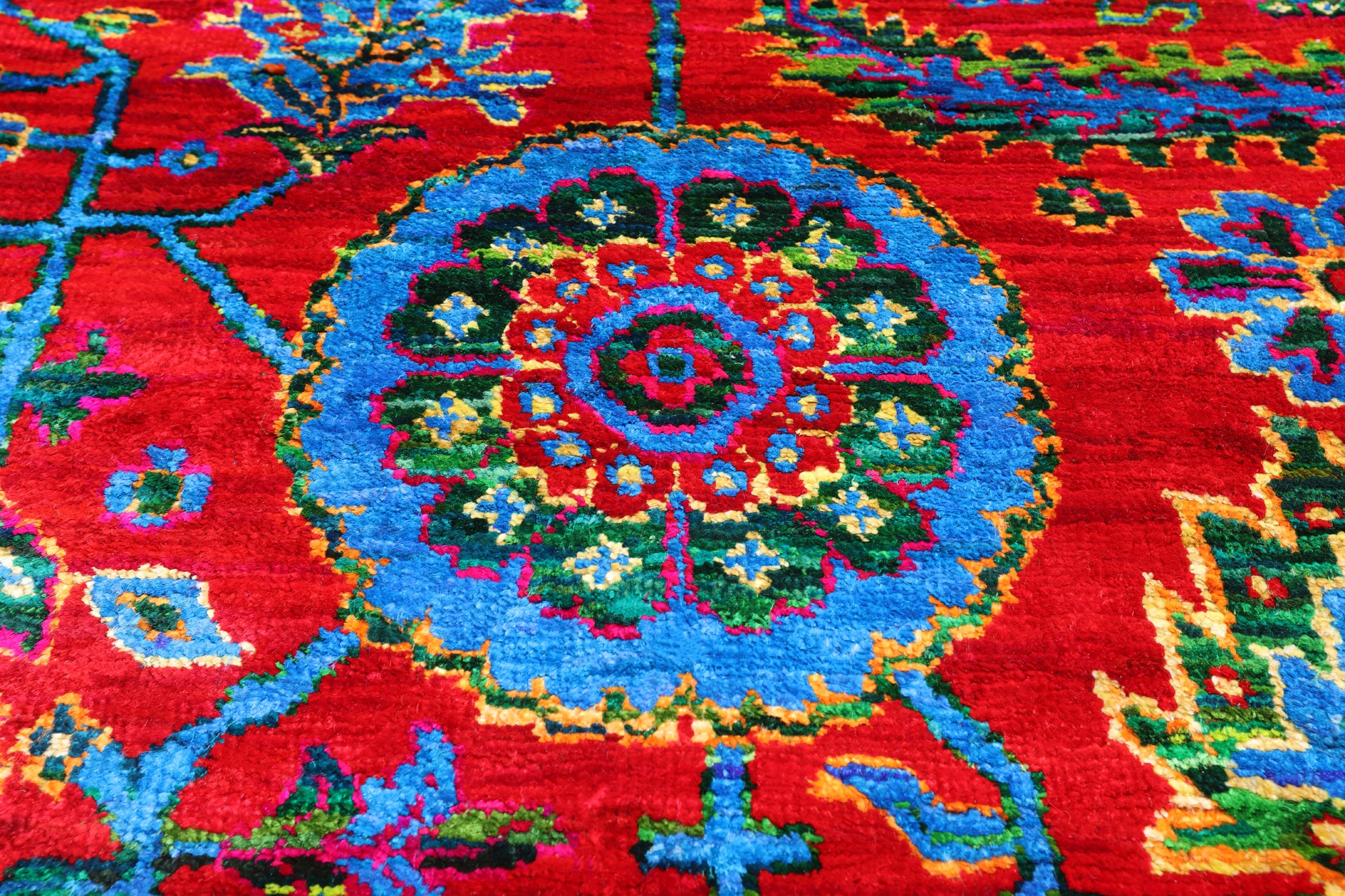 Red Persian Heriz Serapi Hand Knotted Silk Rug - 8' 0" X 9' 10"
