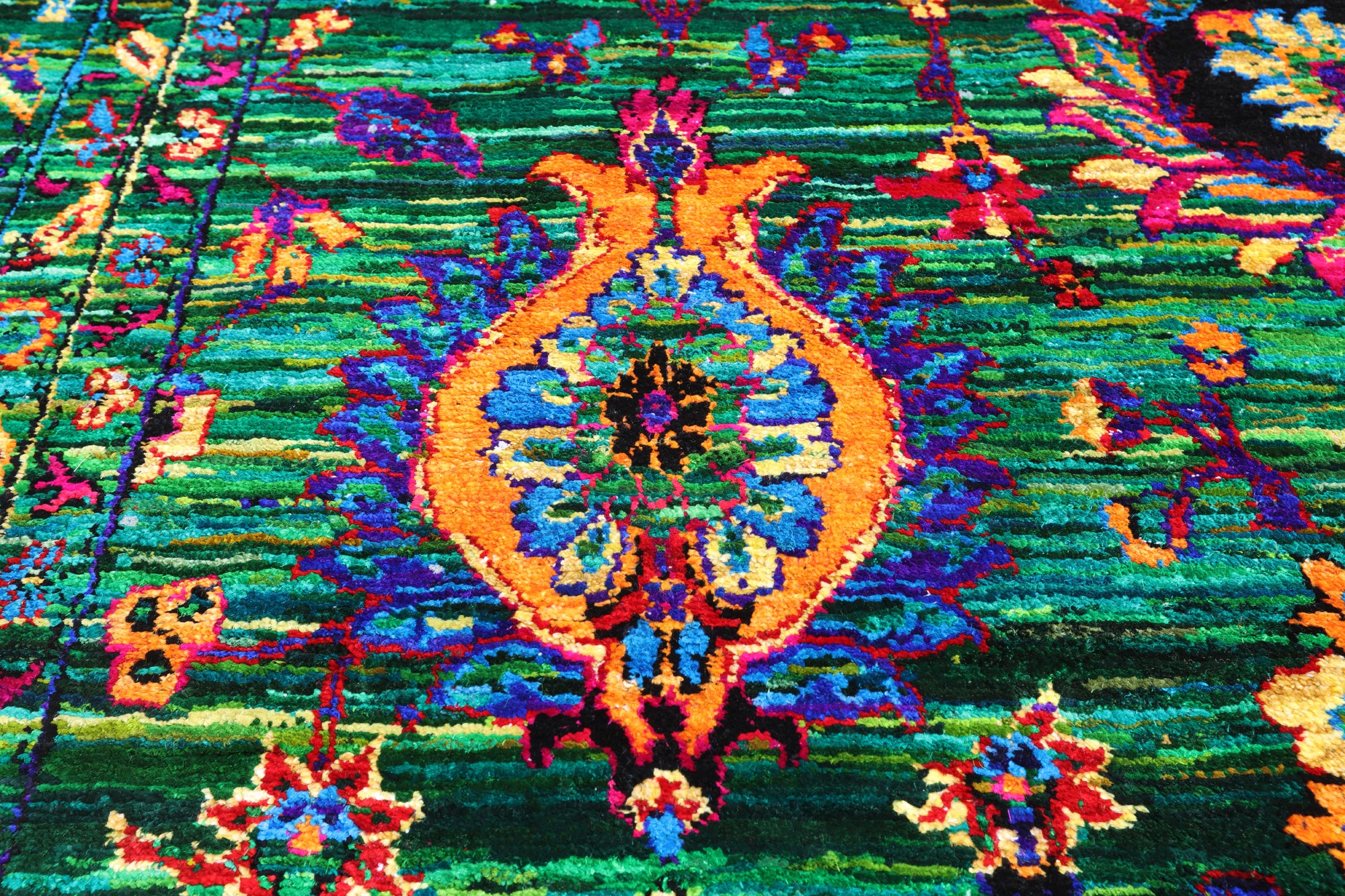 Green Persian Tabriz Handmade 100% Silk Rug - 7' 10" X 10' 6"