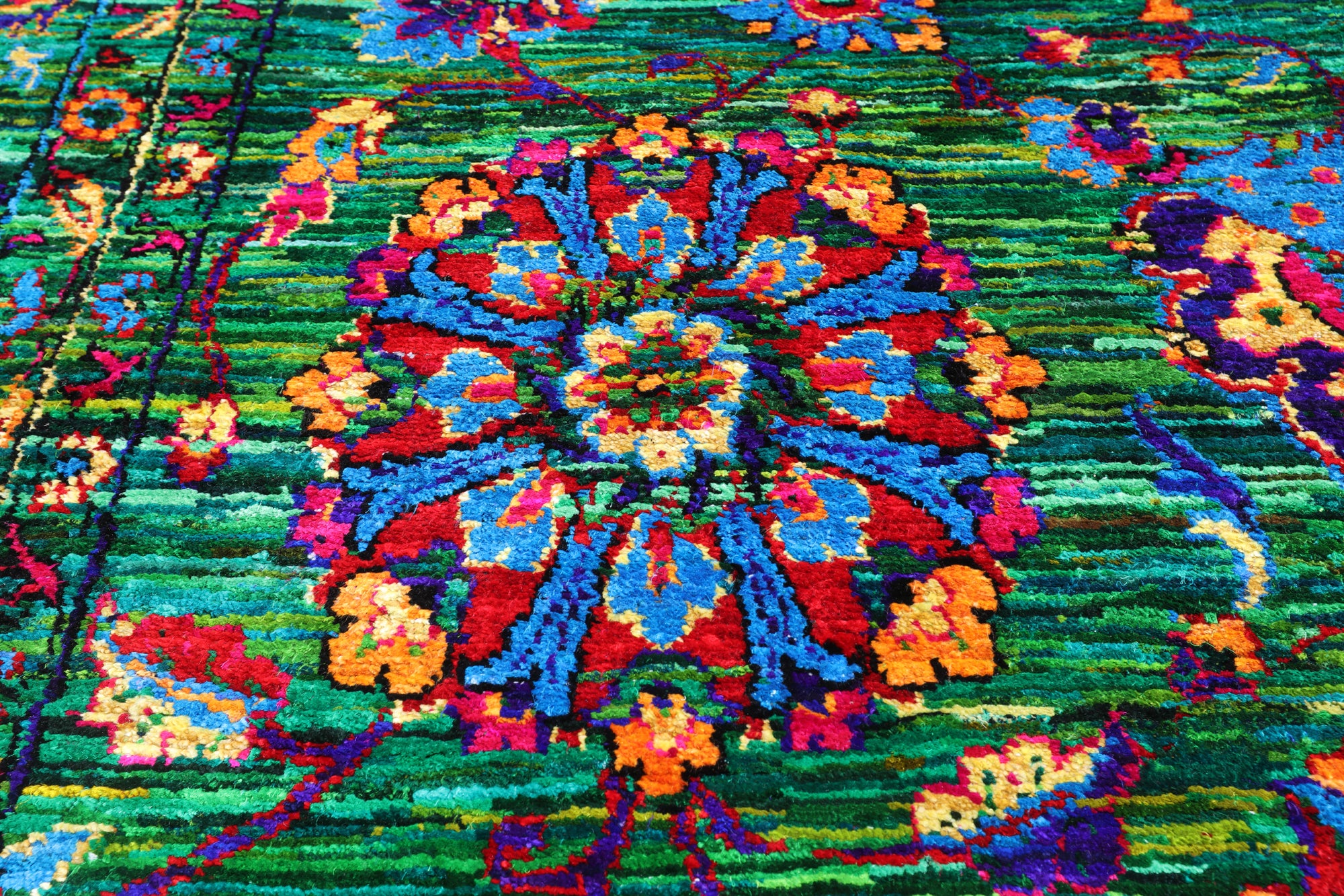 Green Persian Tabriz Handmade 100% Silk Rug - 7' 10" X 10' 6"