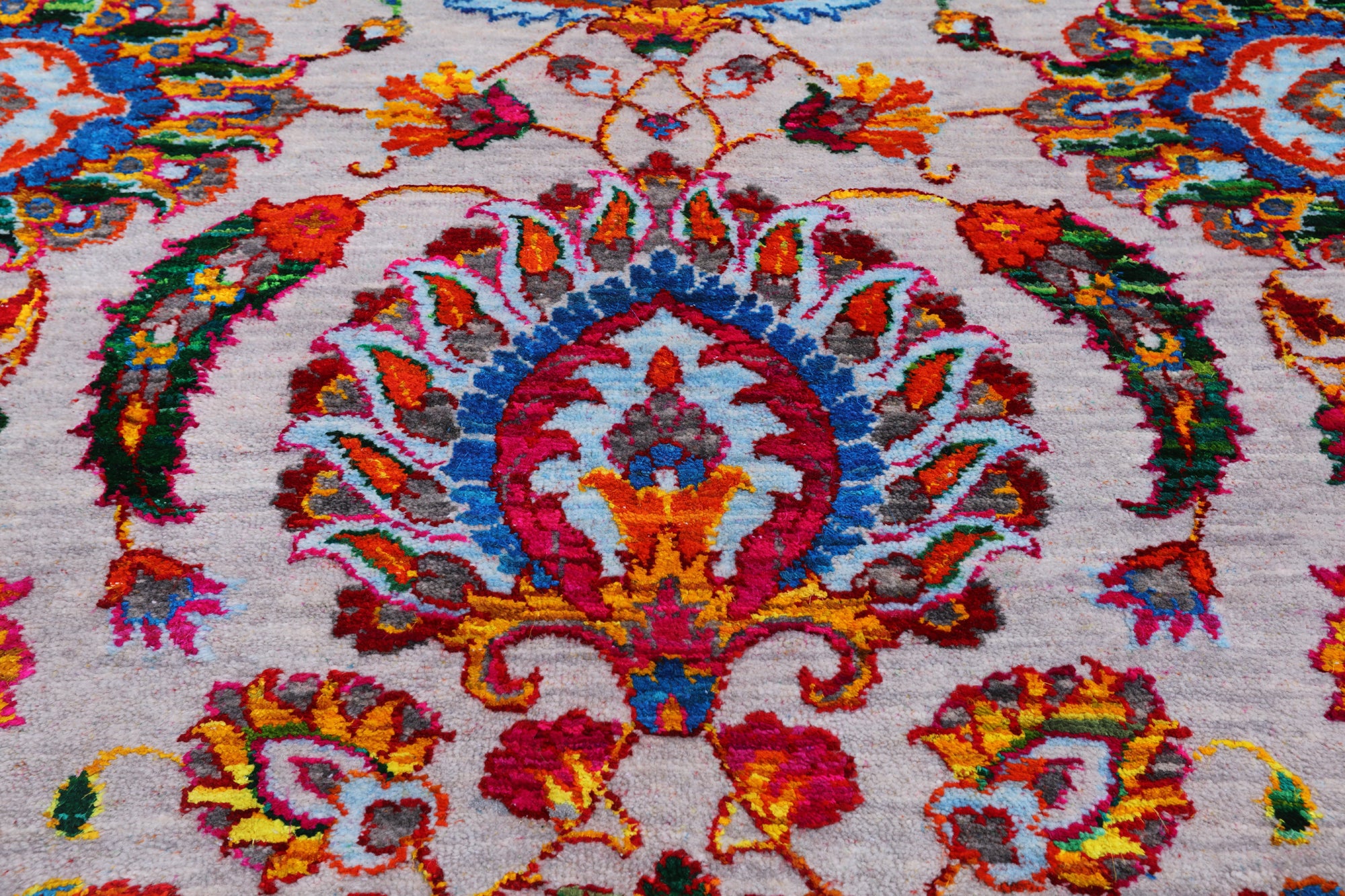 Grey Persian Tabriz Handmade Wool & Silk Rug - 7' 11" X 9' 11"