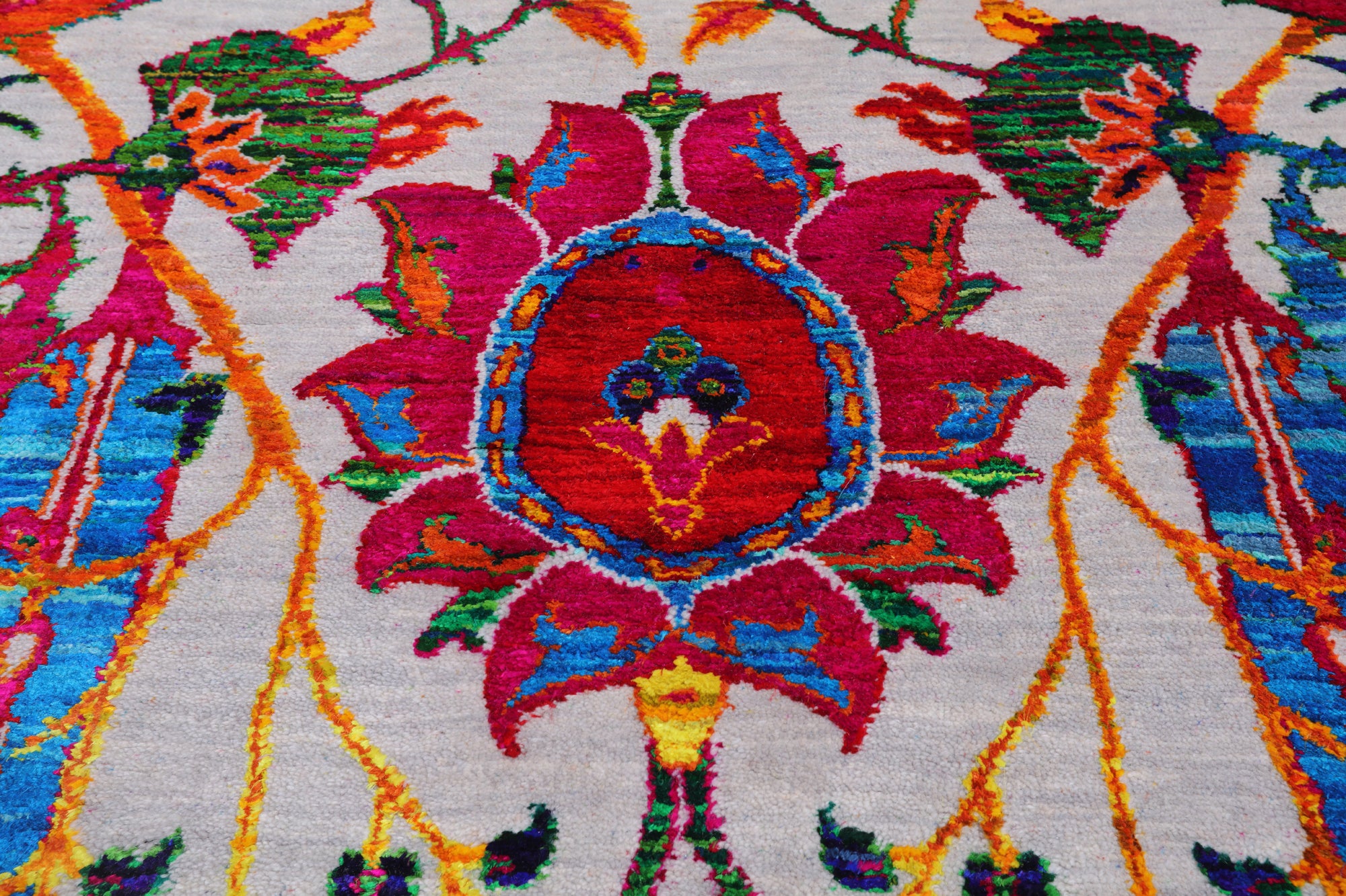 Grey Persian Sickle Leaf Handmade Wool & Silk Rug - 10' 0" X 14' 11"
