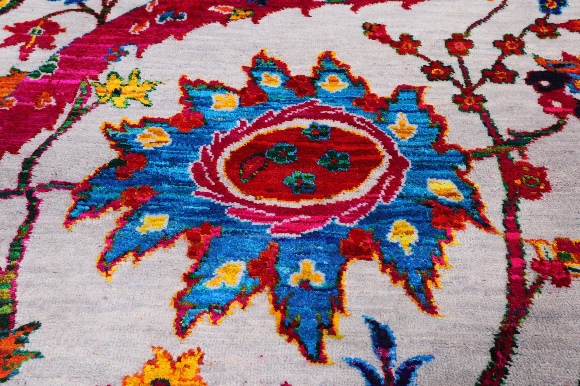 Grey Persian Sickle Leaf Handmade Wool & Silk Rug - 10' 0" X 14' 11"