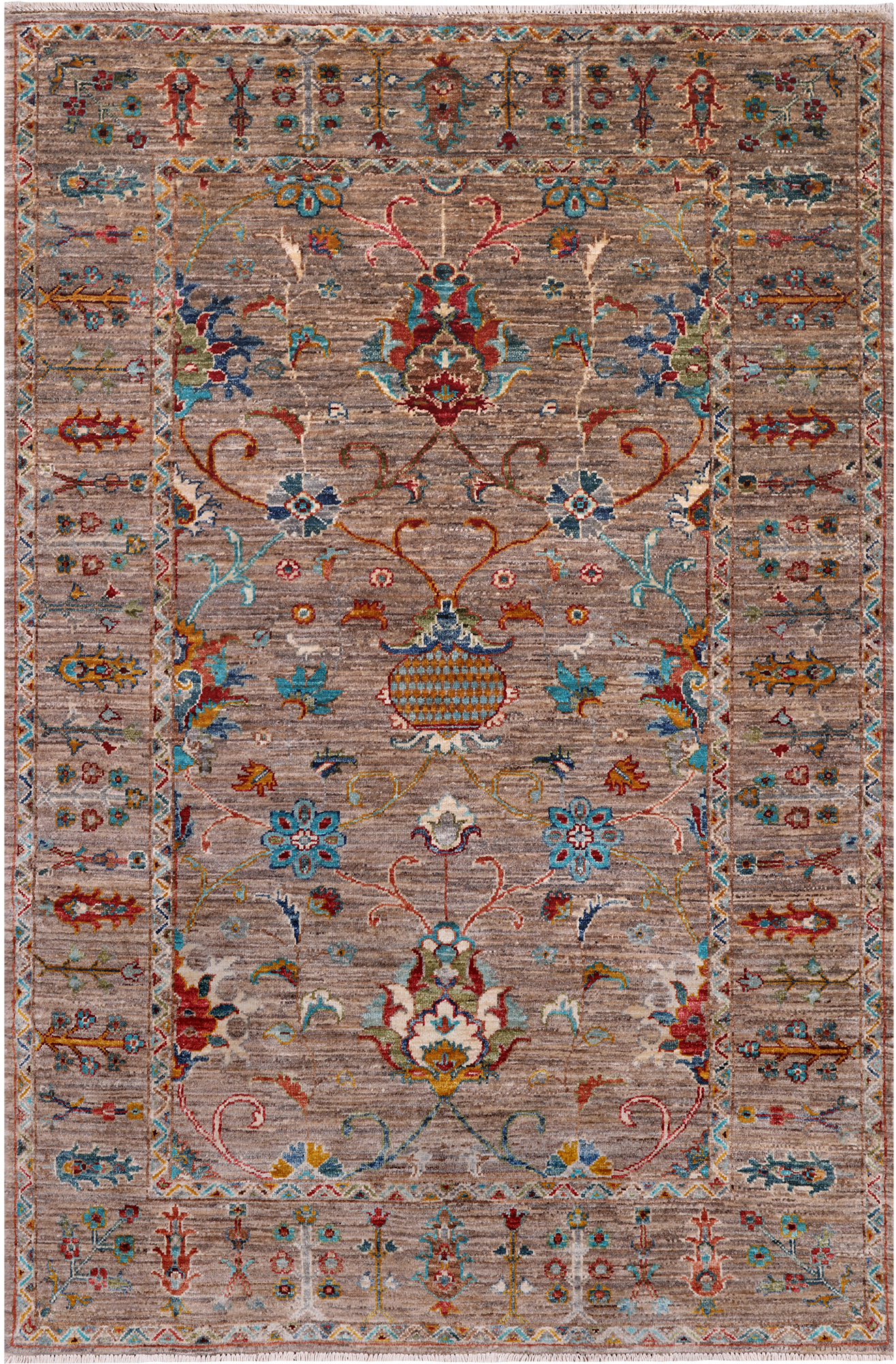 Peshawar Hand Knotted Wool Rug - 4' 1" X 5' 11"