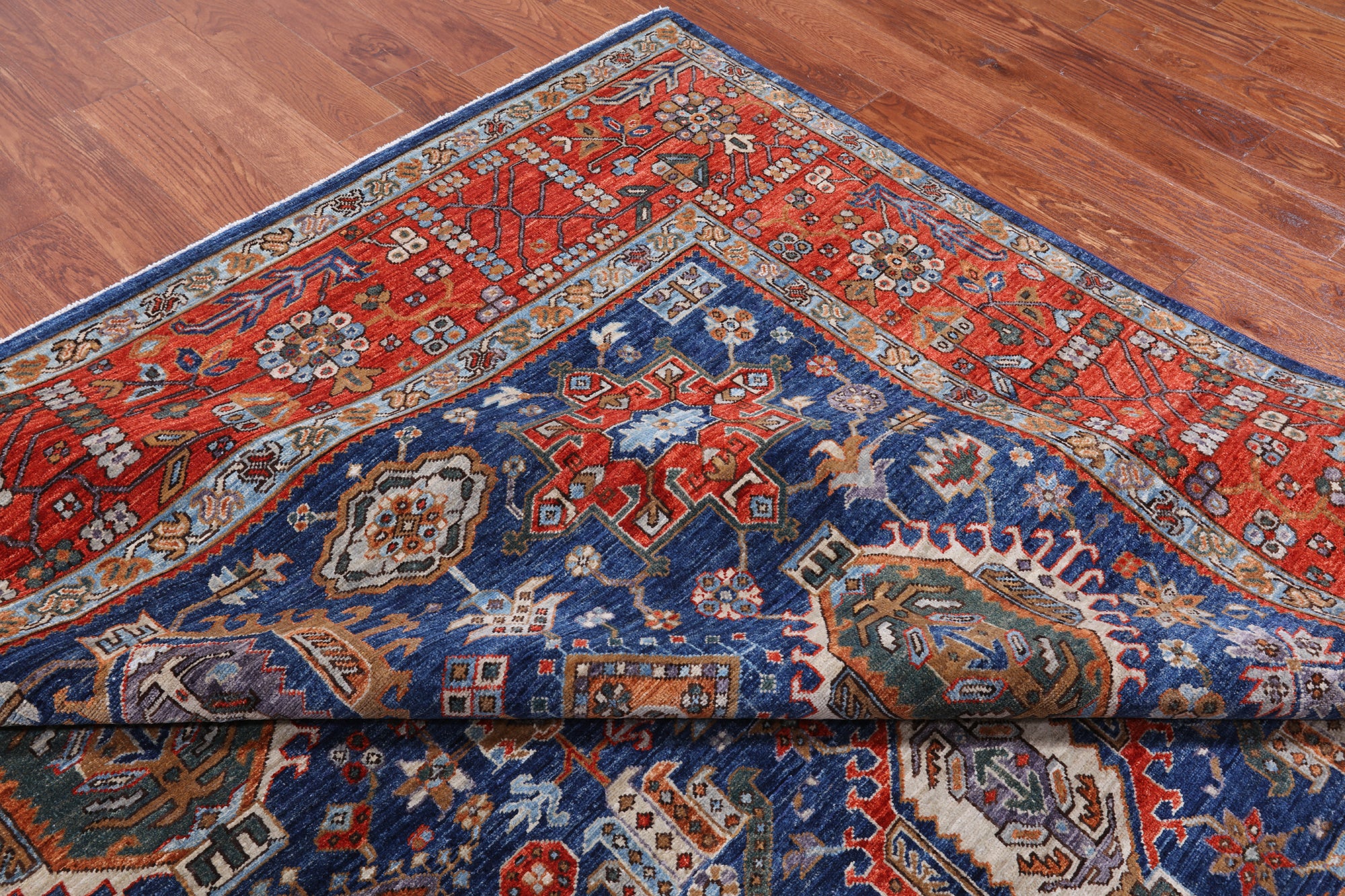 Persian Fine Serapi Hand-Knotted Wool Rug - 8' 10" X 12' 0"