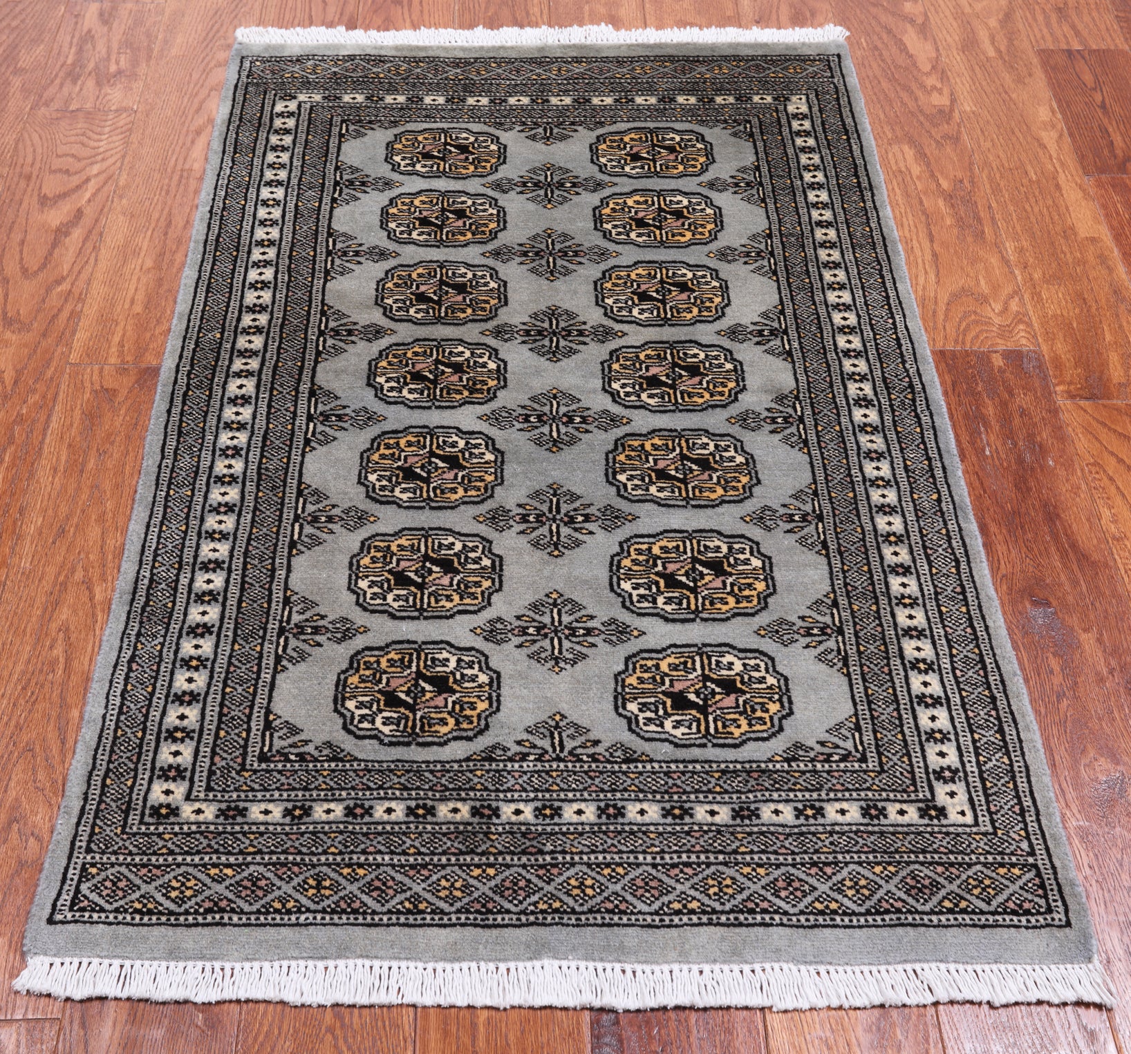 Grey Bokhara Handmade Wool Rug - 2' 7" X 4' 2"