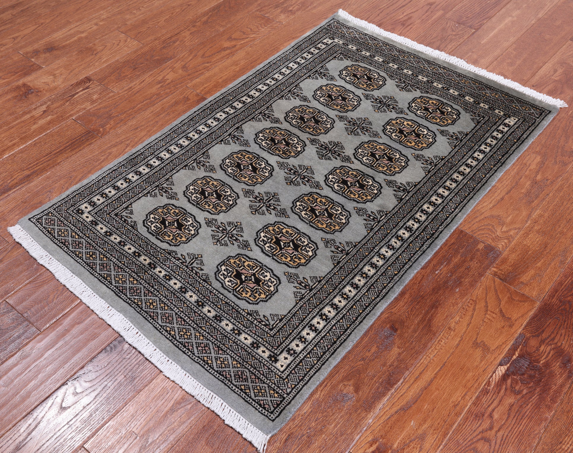 Grey Bokhara Handmade Wool Rug - 2' 7" X 4' 2"
