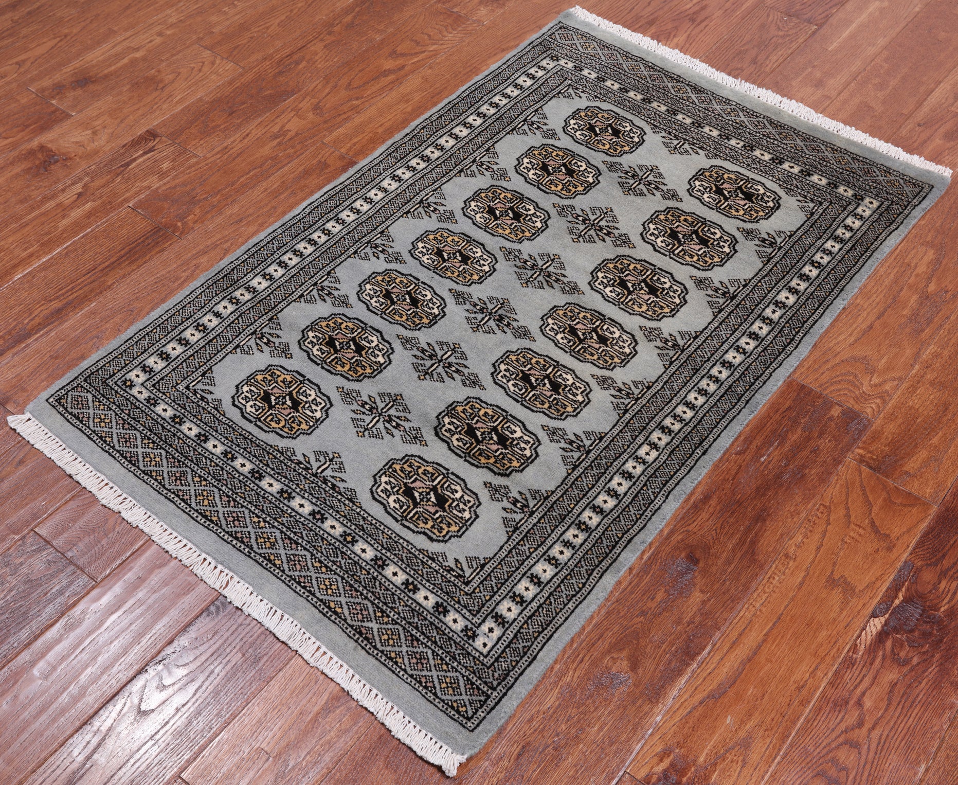 Grey Bokhara Handmade Wool Rug - 2' 7" X 4' 1"