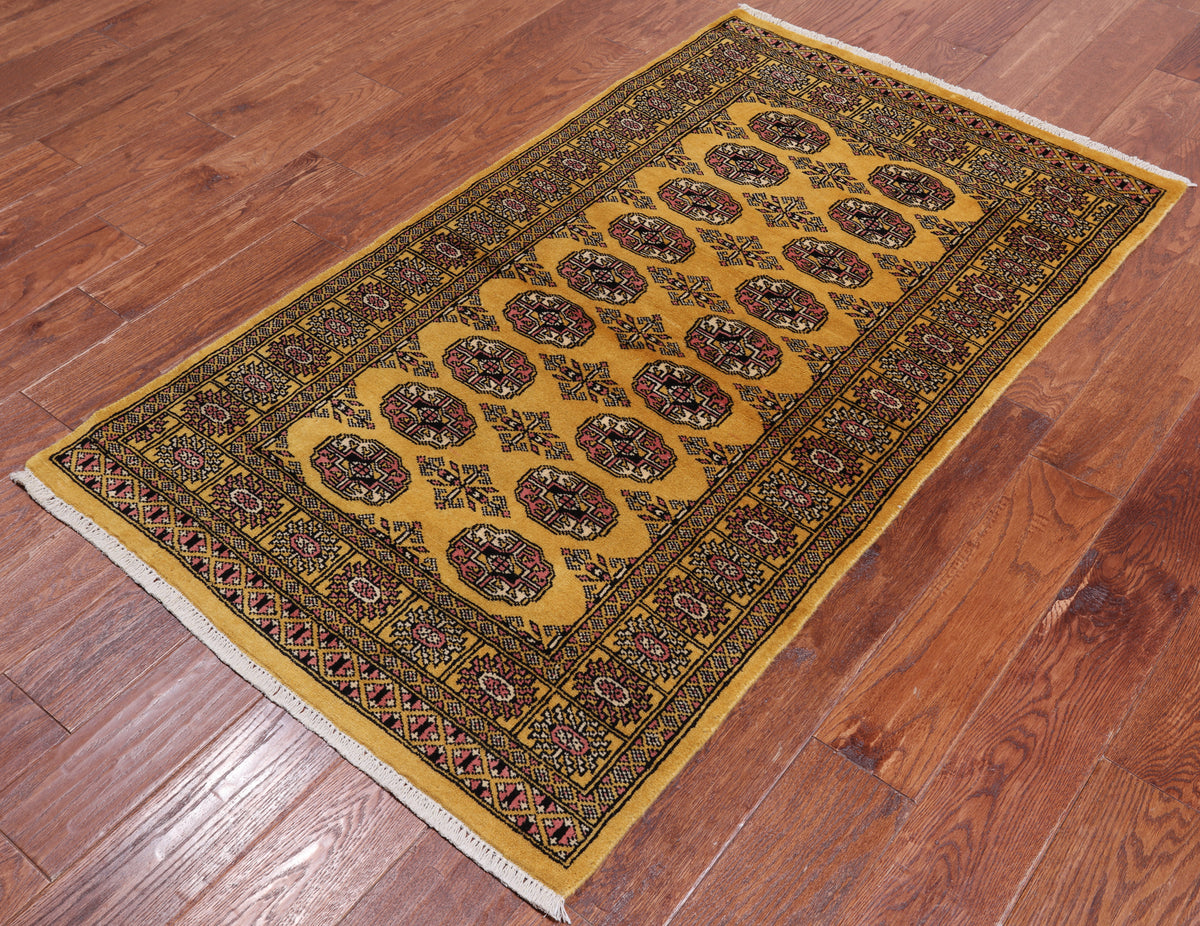 Gold Bokhara Handmade Wool Rug - 3' 0" X 5' 3"
