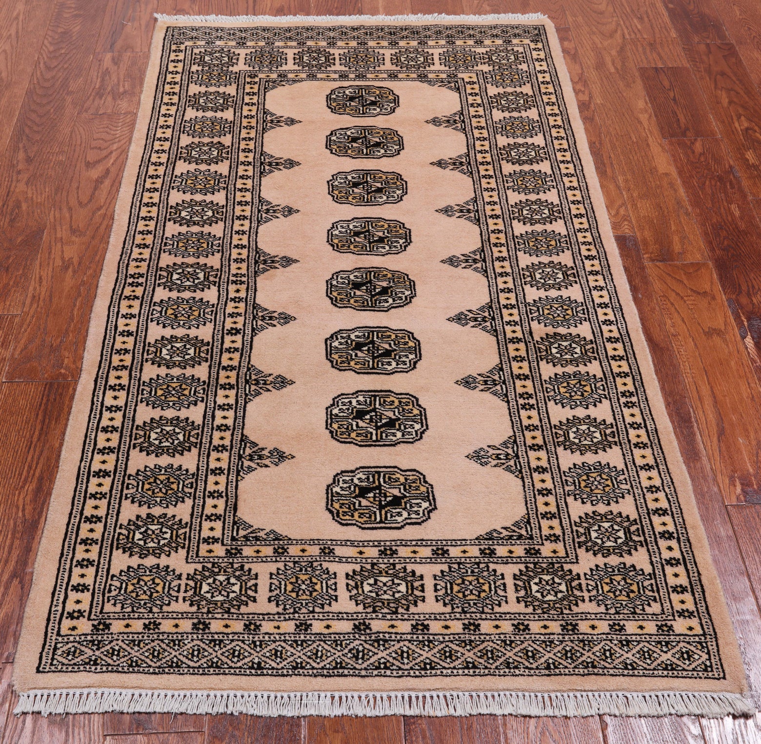 Ivory Bokhara Handmade Wool Runner Rug - 3' 2" X 5' 6"