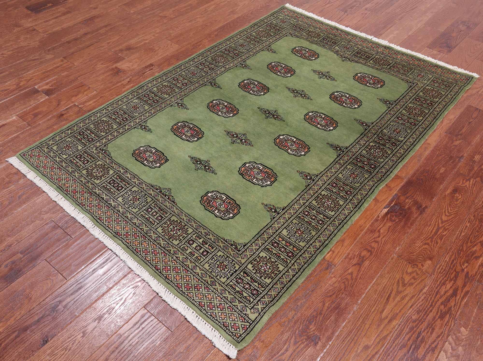 Green Bokhara Handmade Wool Rug - 4' 0" X 6' 0"