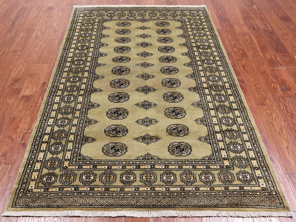 Green Bokhara Handmade Wool Rug - 4' 8" X 7' 2"