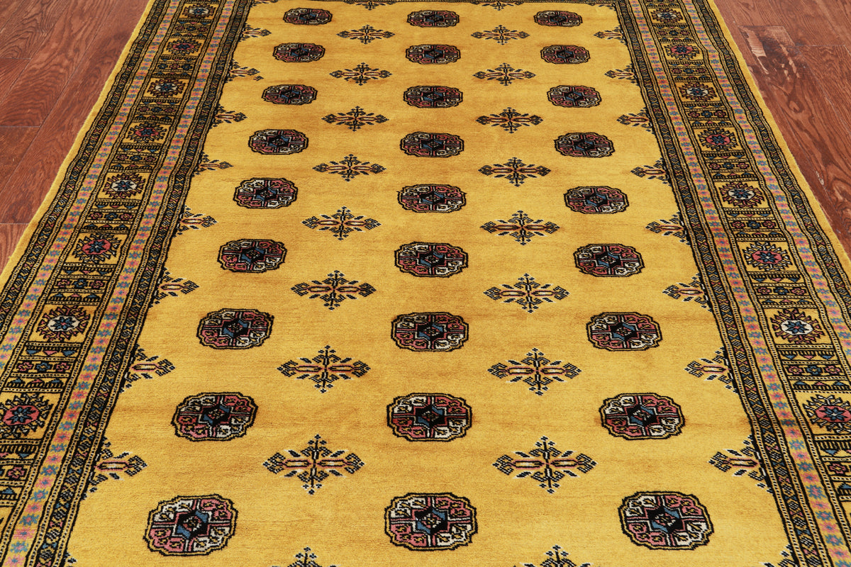Gold Bokhara Handmade Wool Rug - 5' 5" X 7' 9"