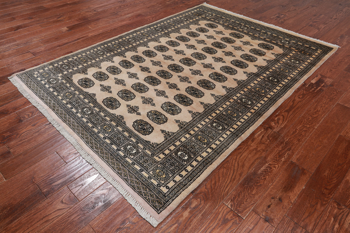 Ivory Bokhara Handmade Wool Rug - 5' 6" X 7' 10"