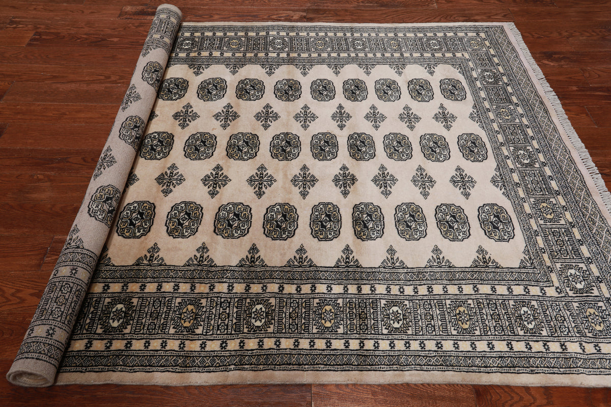 Ivory Bokhara Handmade Wool Rug - 5' 6" X 7' 10"