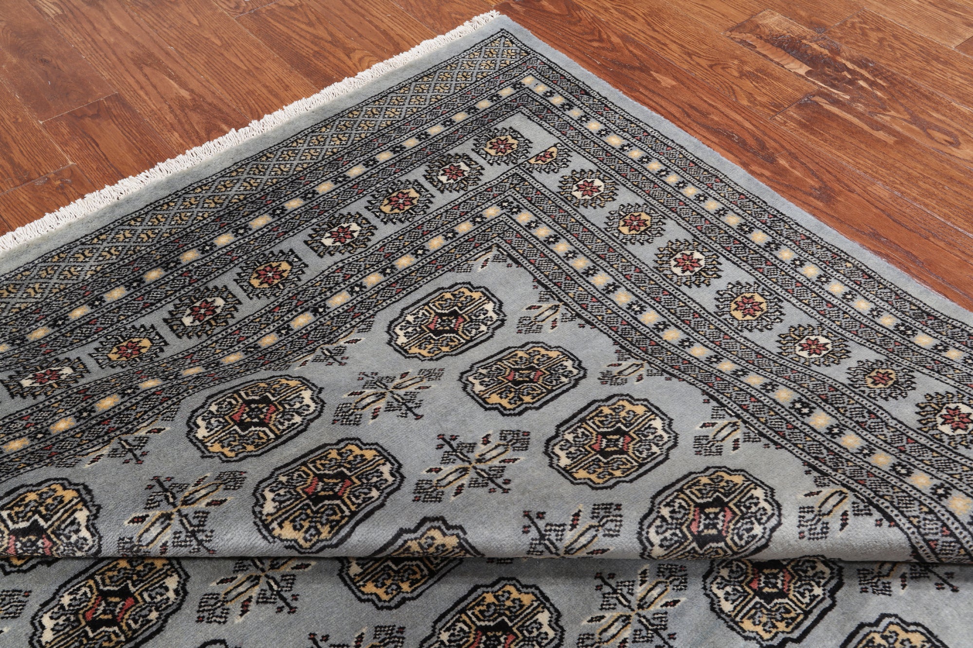 Grey Bokhara Handmade Wool Rug - 6' 1" X 9' 2"