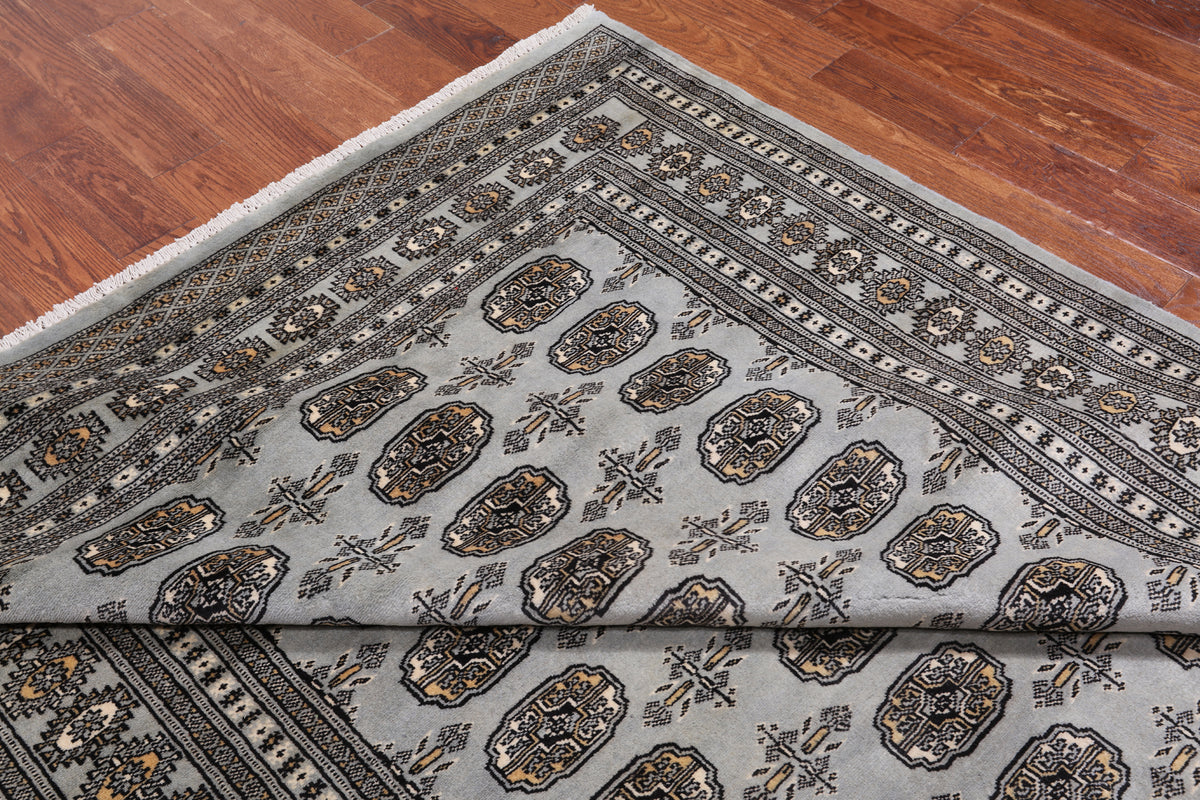 Grey Bokhara Handmade Wool Rug - 6' 6" X 9' 9"