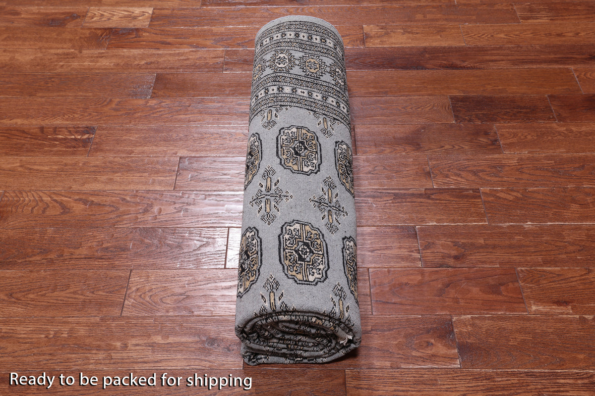 Grey Bokhara Handmade Wool Rug - 6' 6" X 9' 9"