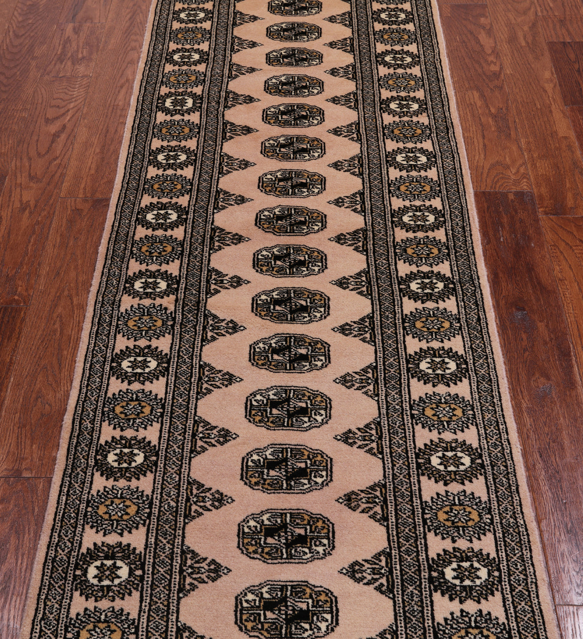 Ivory Bokhara Handmade Wool Runner Rug - 2' 6" X 7' 5"