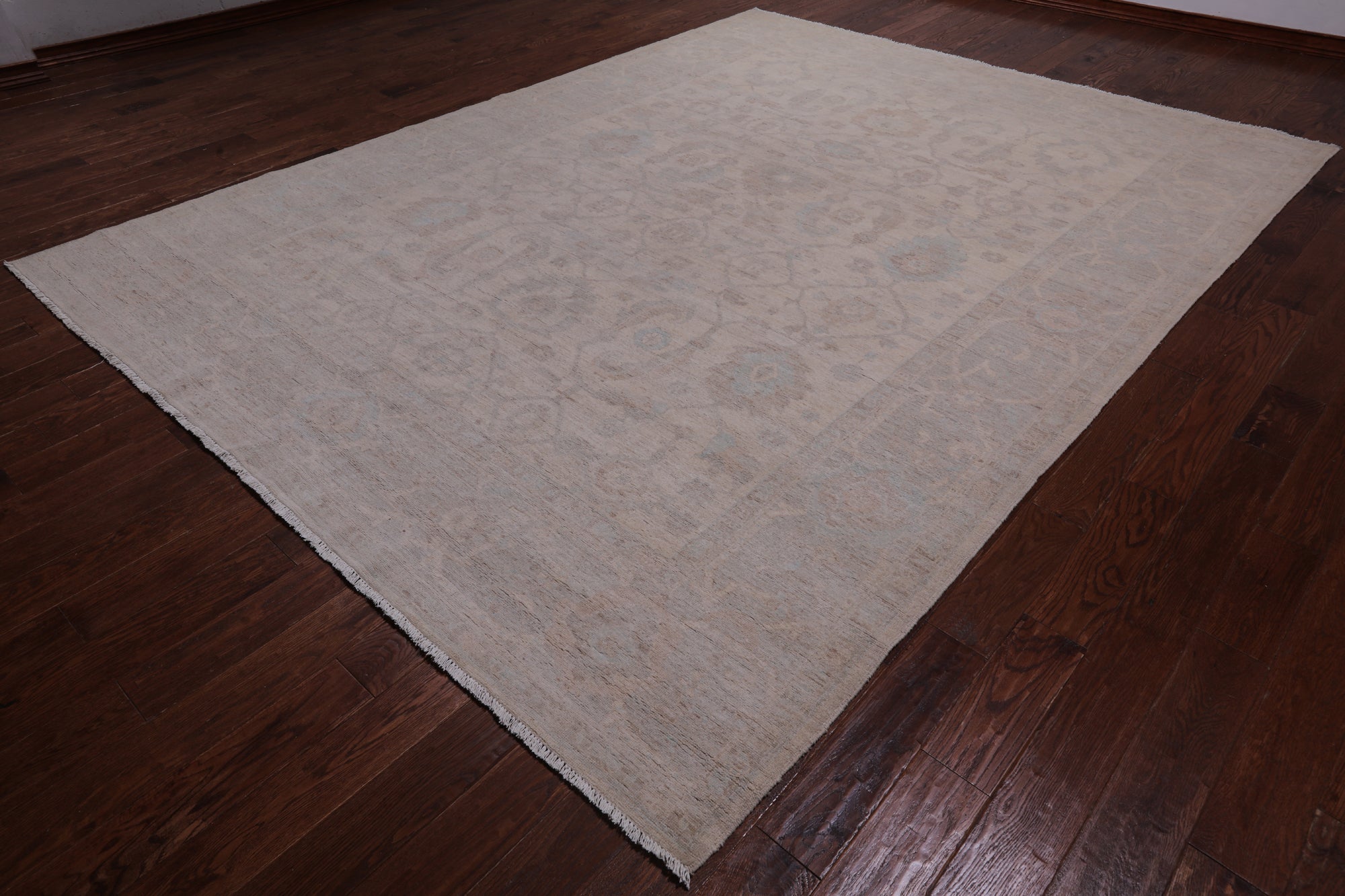 Ivory Peshawar Washed Out Handmade Wool Rug - 8' 11" X 11' 7"