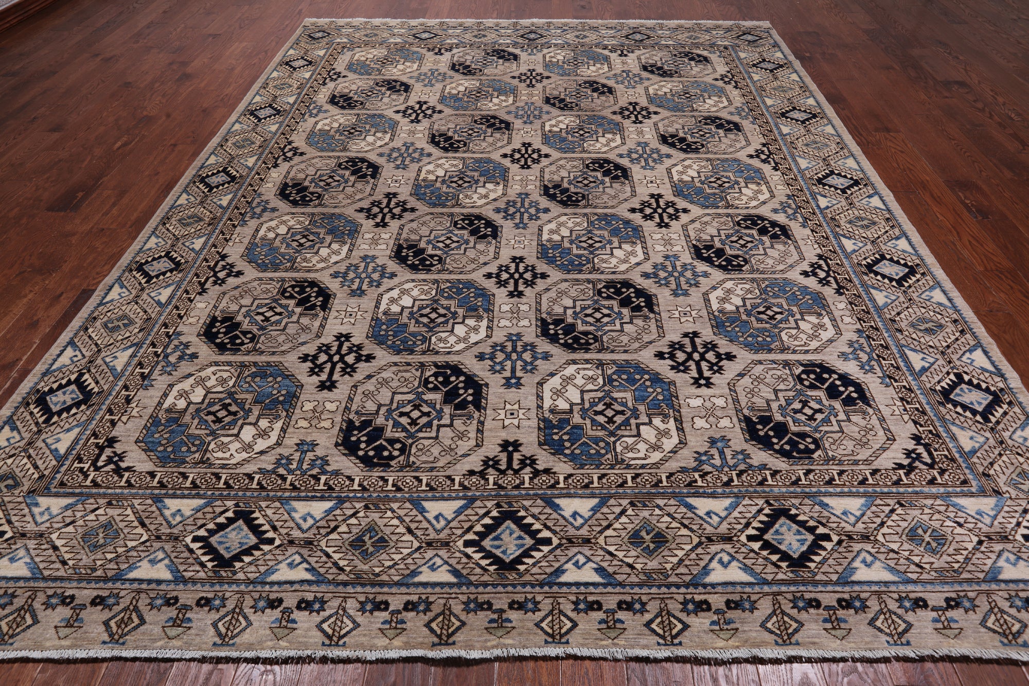 Grey Turkmen Ersari Handmade Wool Rug - 9' 1" X 11' 10"