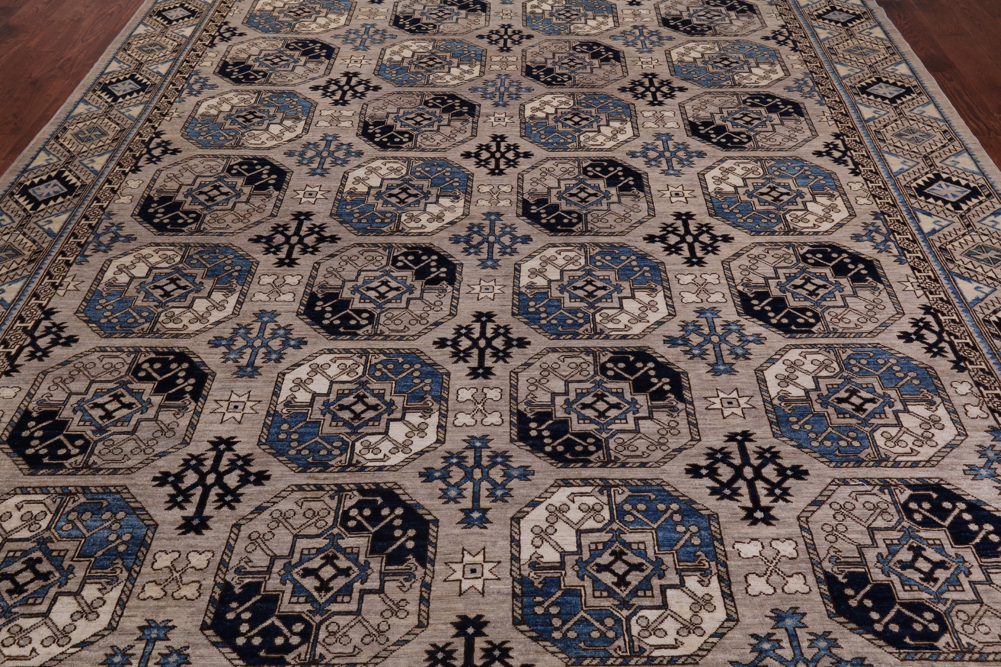 Grey Turkmen Ersari Handmade Wool Rug - 9' 1" X 11' 10"