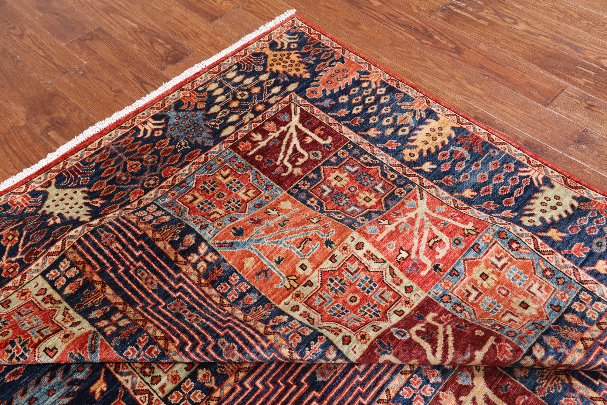 Red Persian Fine Serapi Hand-Knotted Wool Rug - 6' 1" X 8' 9"