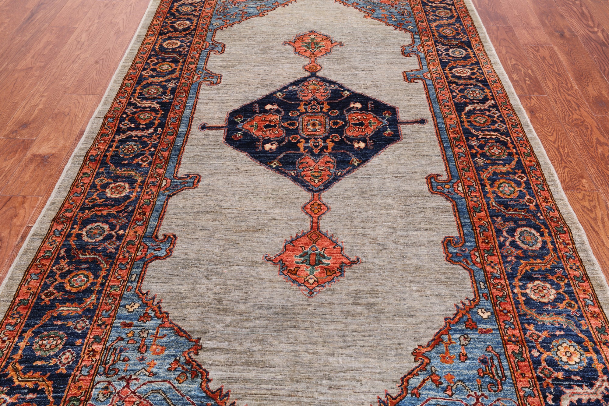 Silver Persian Fine Serapi Hand Knotted Wool Rug - 5' 0" X 9' 10"
