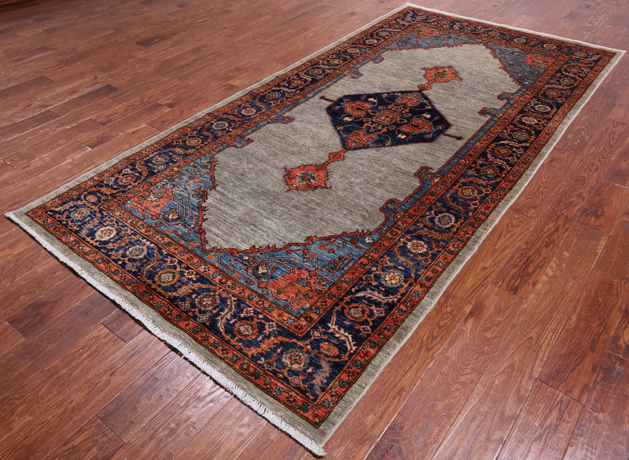 Silver Persian Fine Serapi Hand Knotted Wool Rug - 5' 0" X 9' 10"
