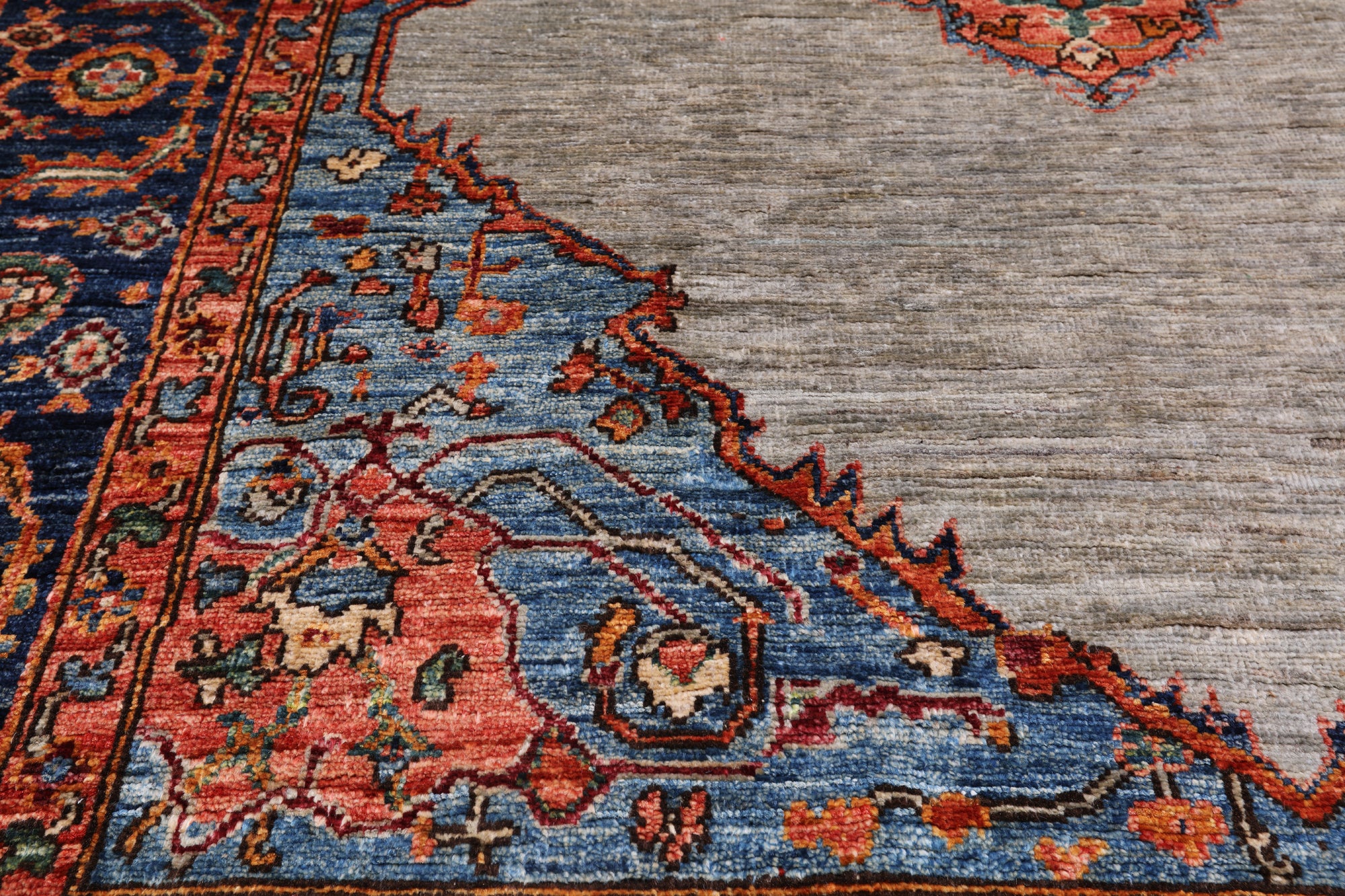Silver Persian Fine Serapi Hand Knotted Wool Rug - 5' 0" X 9' 10"