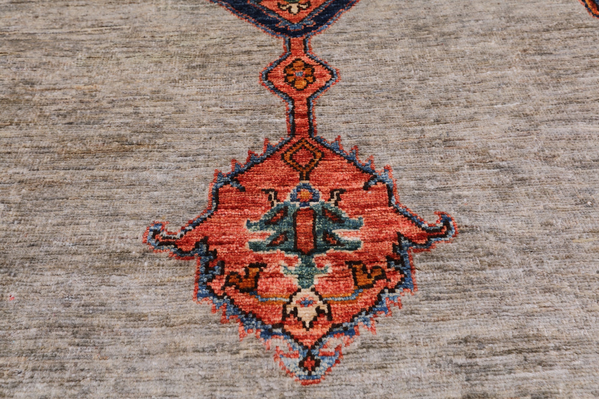 Silver Persian Fine Serapi Hand Knotted Wool Rug - 5' 0" X 9' 10"