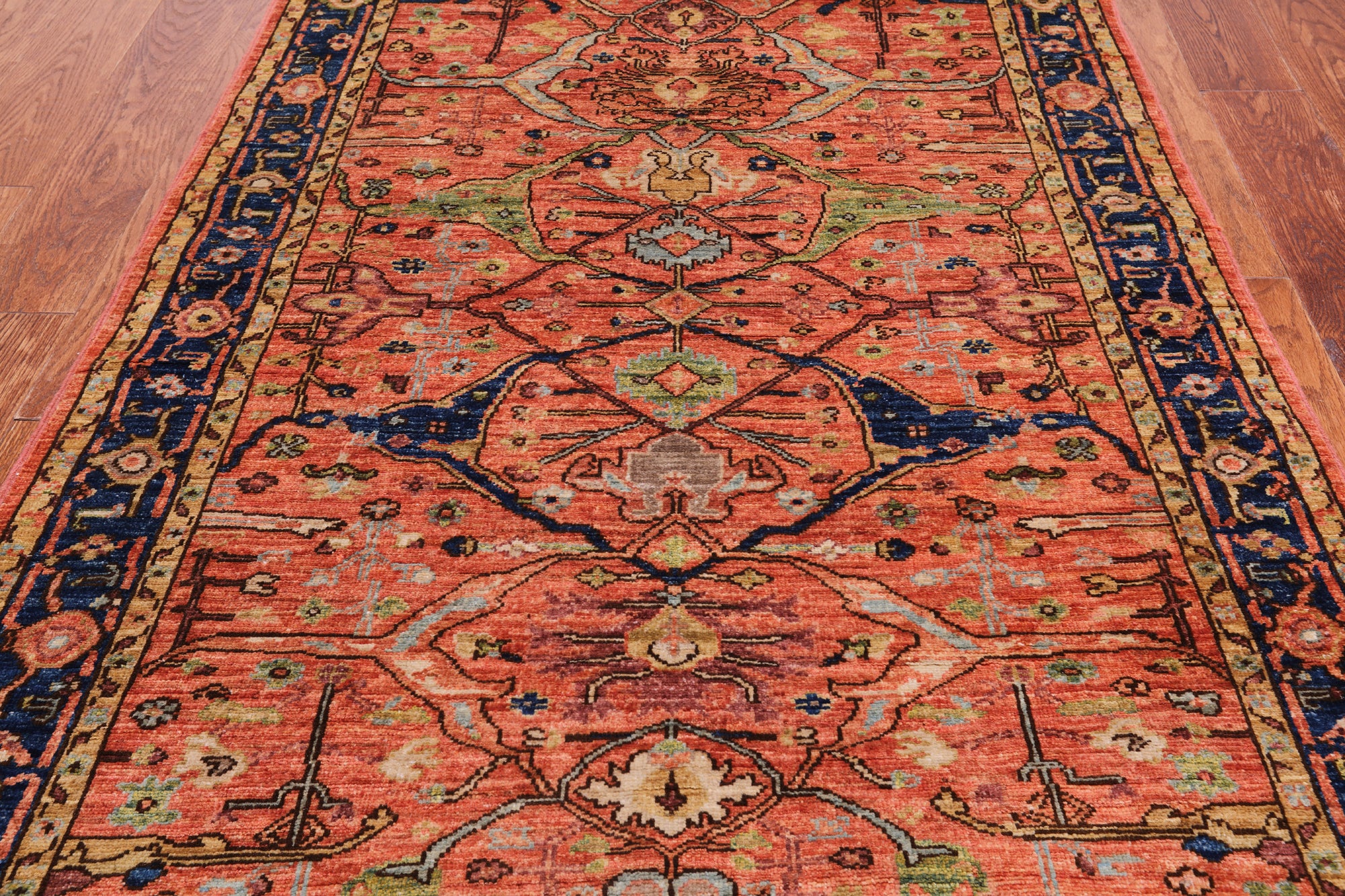 Rust Persian Fine Serapi Handmade Wool Rug - 3' 11" X 5' 6"