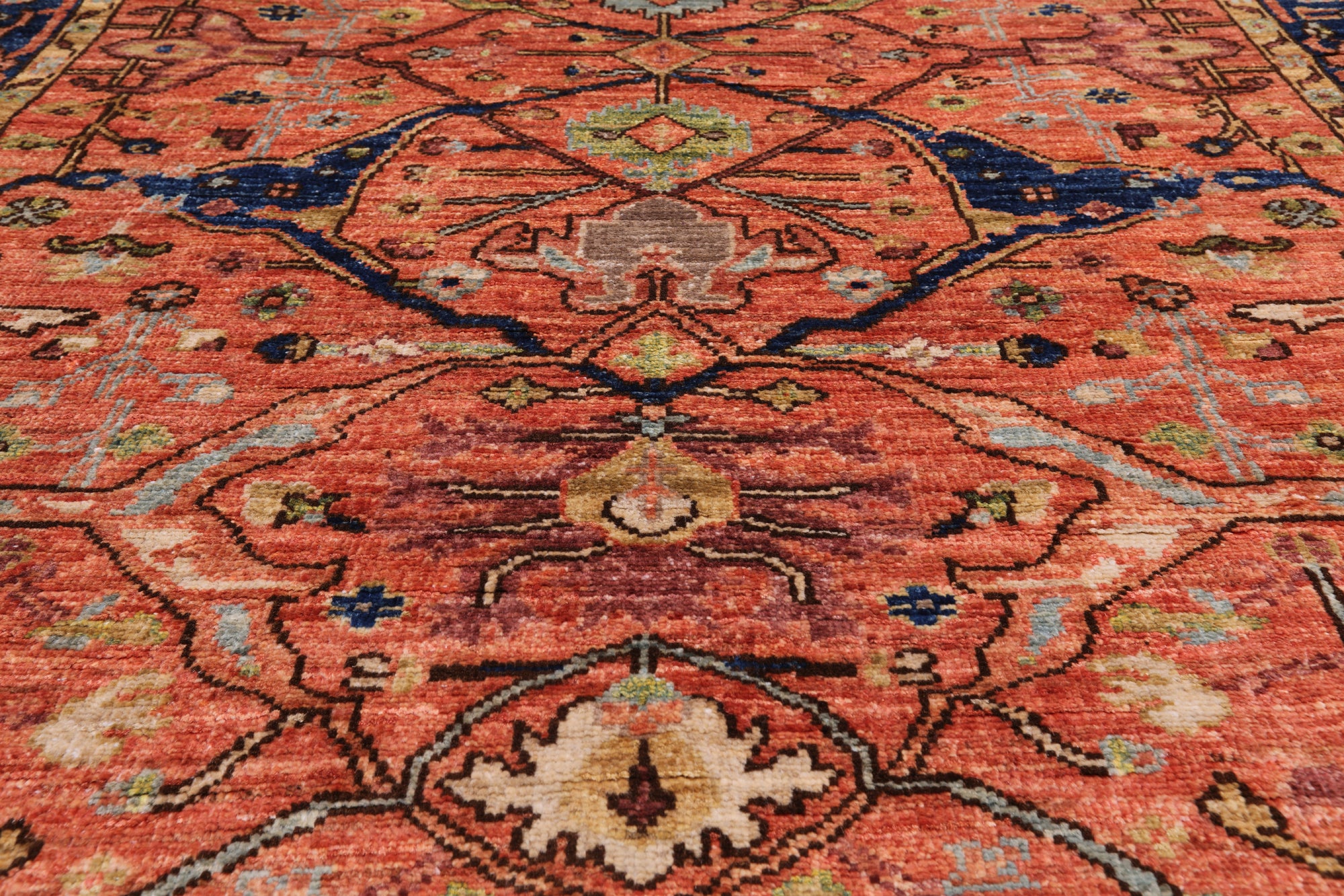 Rust Persian Fine Serapi Handmade Wool Rug - 3' 11" X 5' 6"