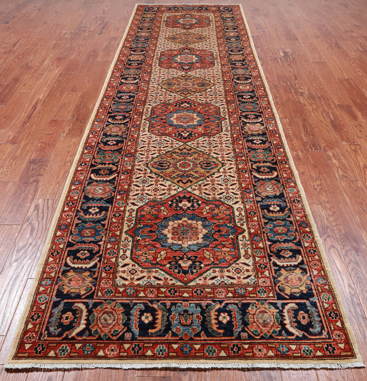 Ivory Persian Fine Serapi Hand Knotted Wool Runner Rug - 4' 3" X 13' 8"