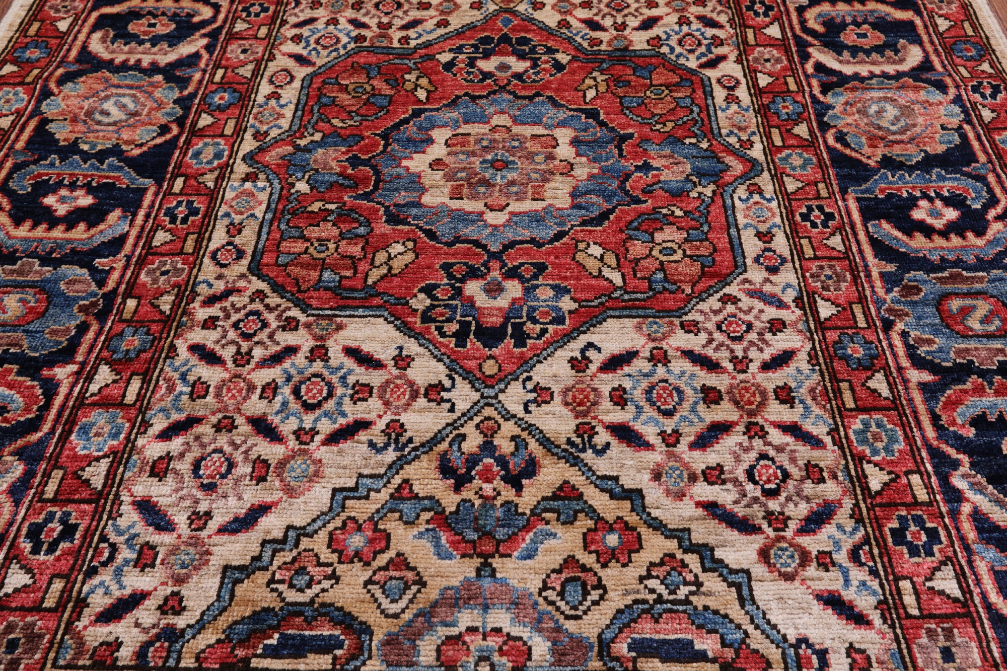 Ivory Persian Fine Serapi Handmade Wool Runner Rug - 3' 9" X 17' 10"