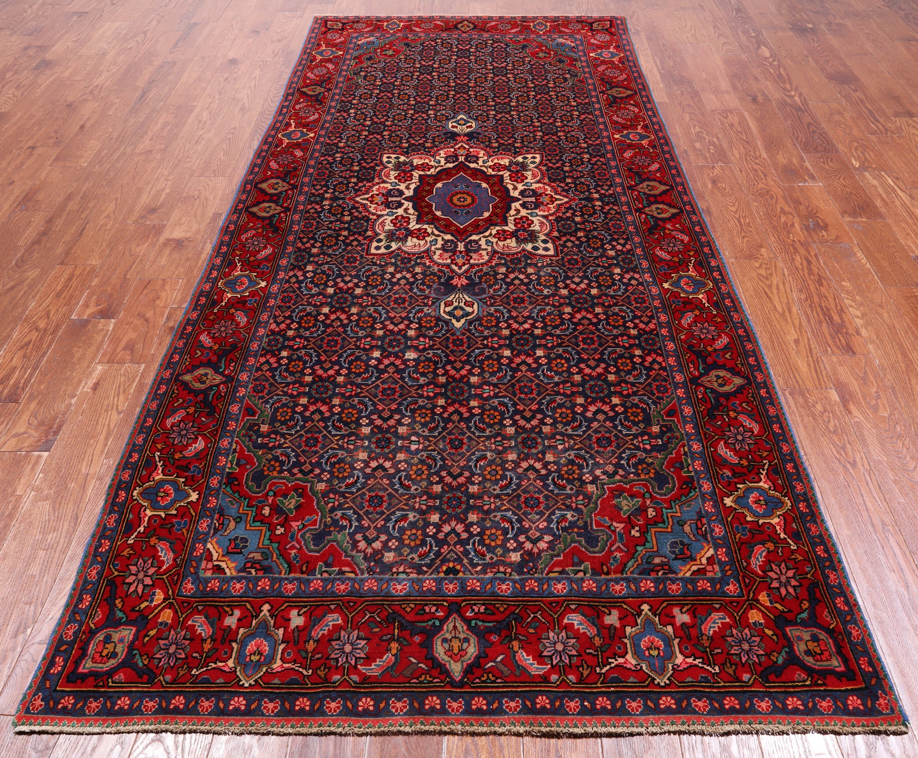 Navy Blue Vintage Persian Heriz Serapi Hand-Knotted Wool Rug - 4' 8" X 10' 7"
