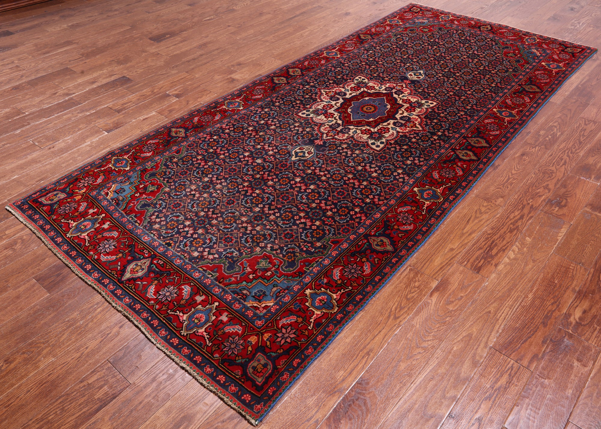 Navy Blue Vintage Persian Heriz Serapi Hand-Knotted Wool Rug - 4' 8" X 10' 7"