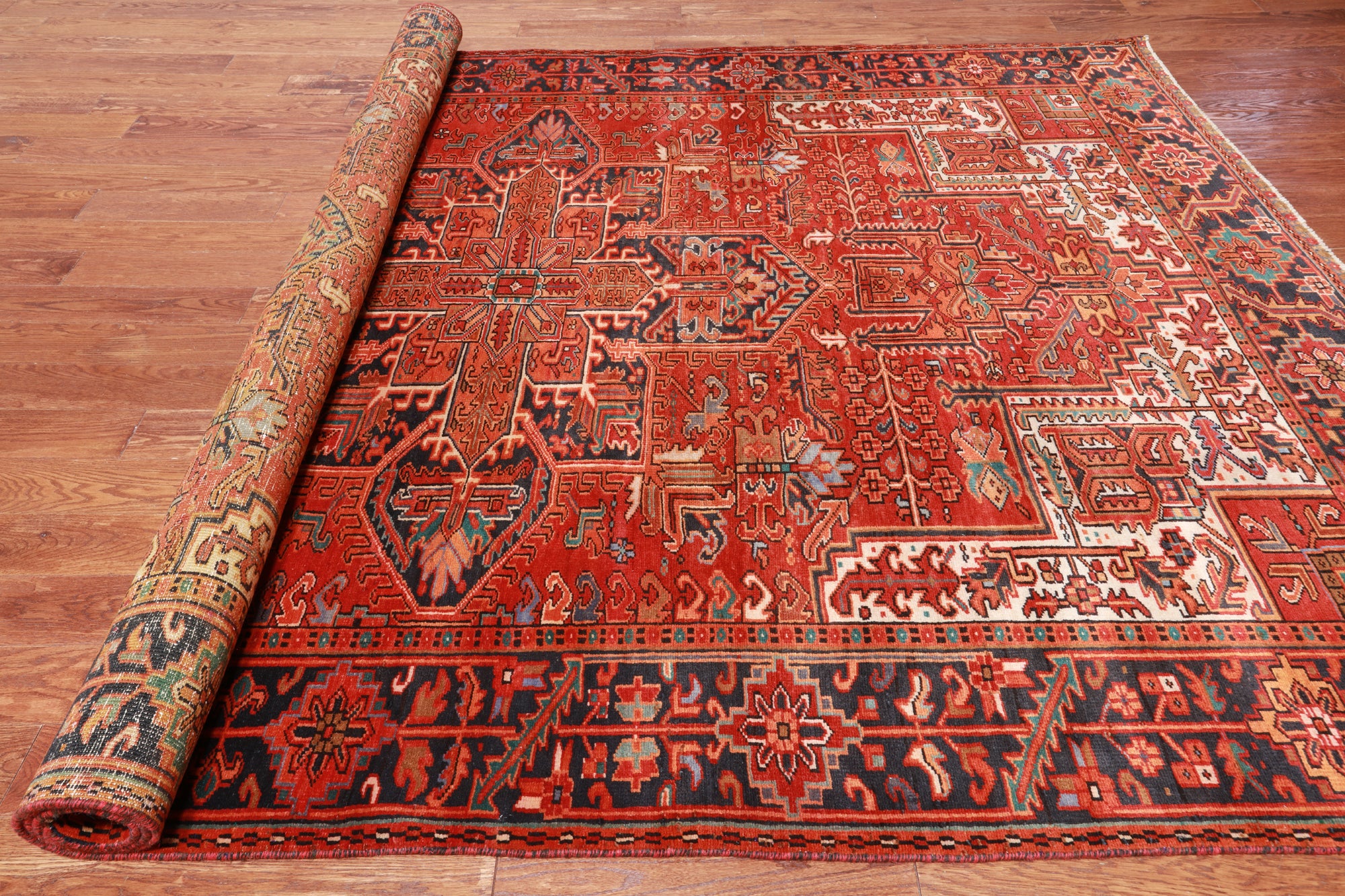 Red Vintage Persian Heriz Serapi Hand-Knotted Wool Rug - 7' 9" X 10' 11"