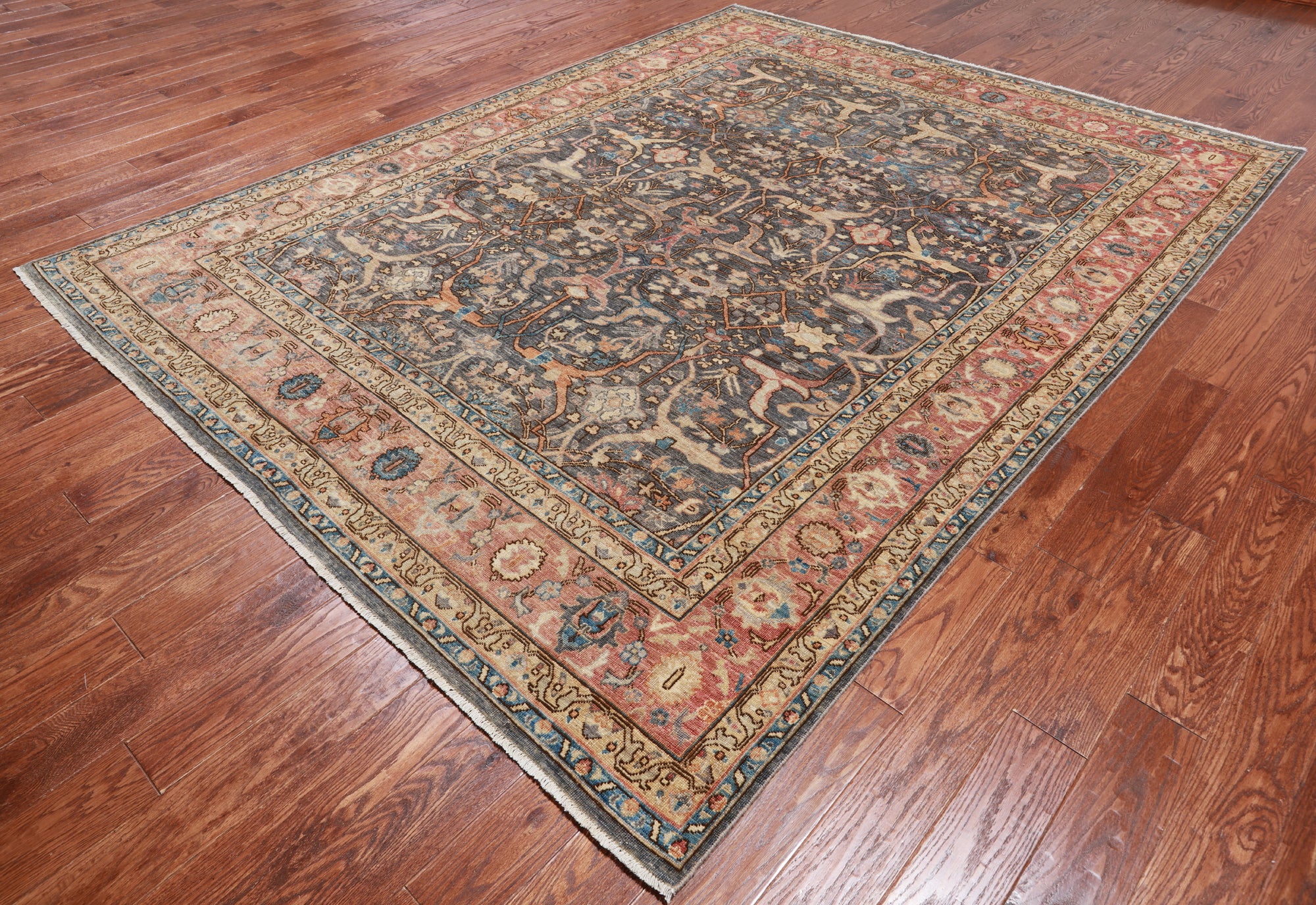Grey Persian Antique Finish Zero Pile Handmade Wool Rug - 7' 9" X 10' 3"