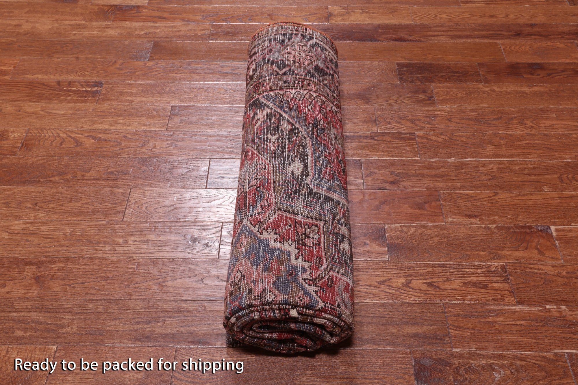 Red Vintage Persian Heriz Serapi Handmade Wool Rug - 7' 1" X 10' 5"