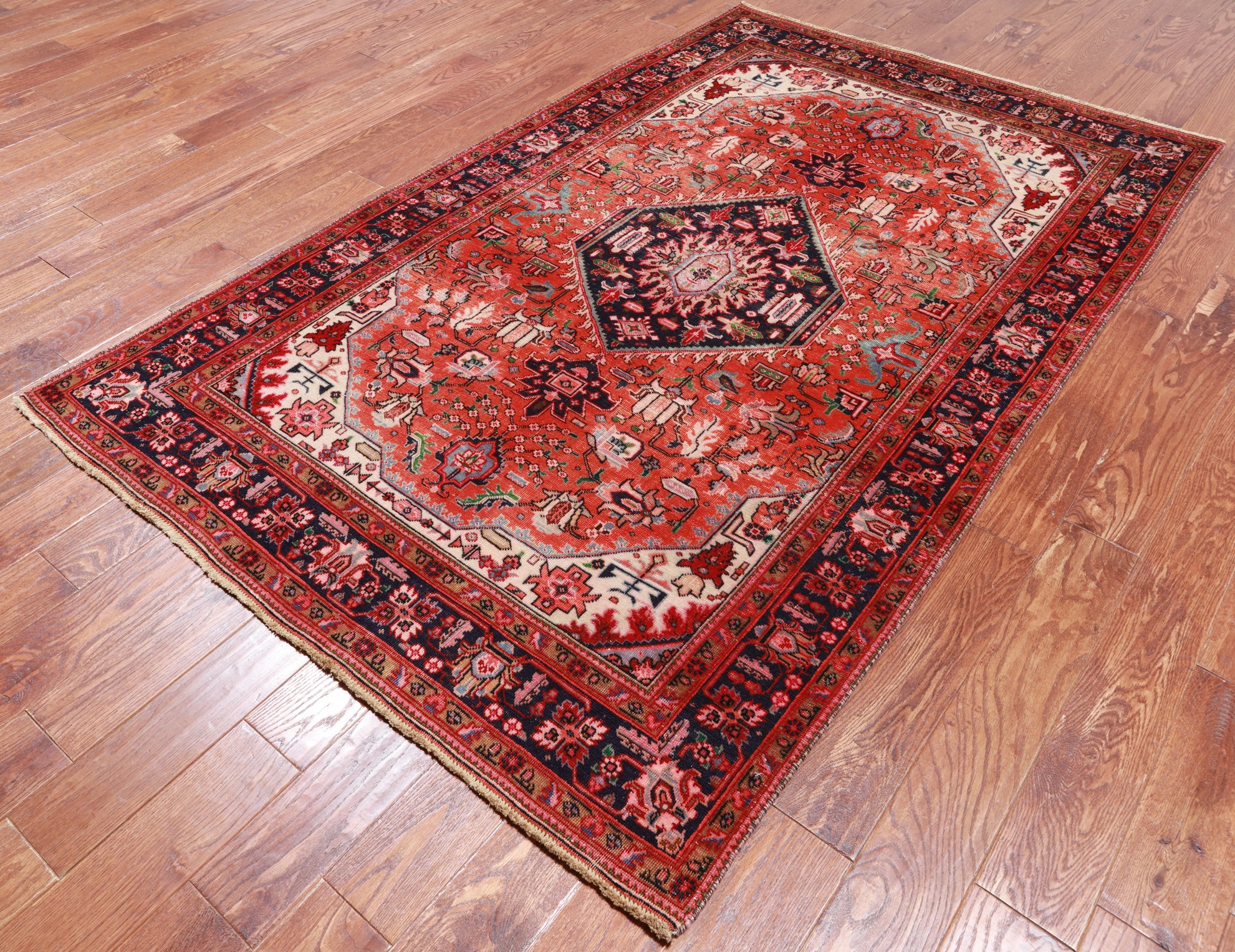 Rust Vintage Persian Heriz Serapi Handmade Wool Rug - 4' 11" X 7' 9"